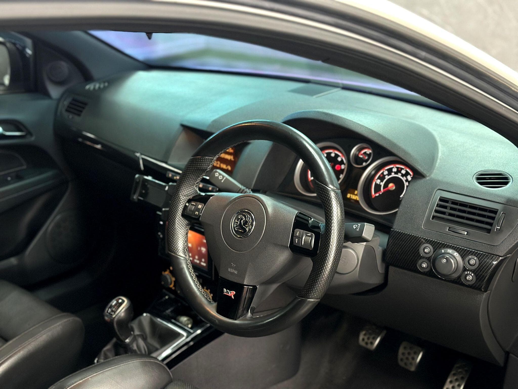 2010 Vauxhall Astra - Thumbnail 28