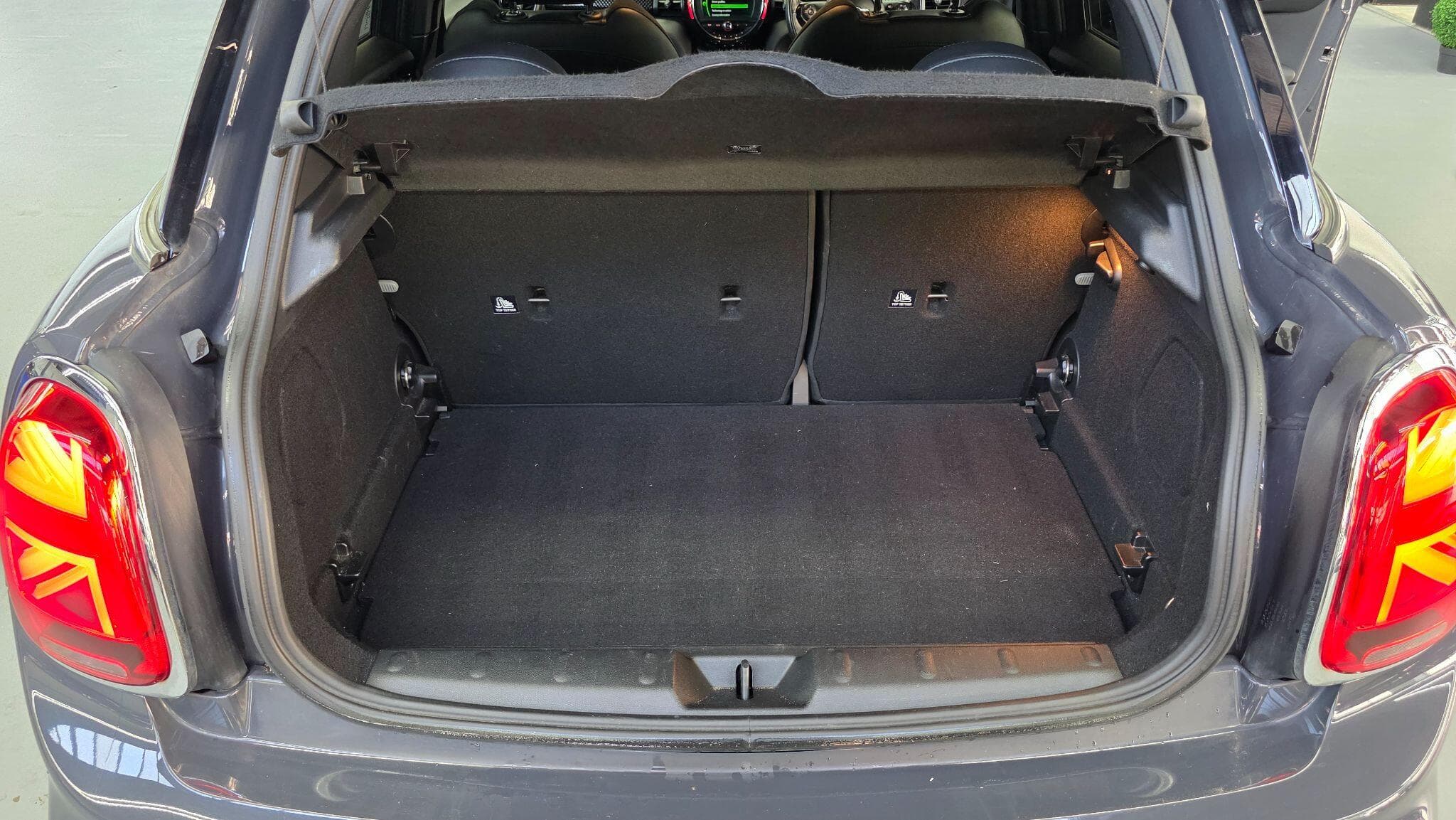 2019 MINI Hatch - Thumbnail 19