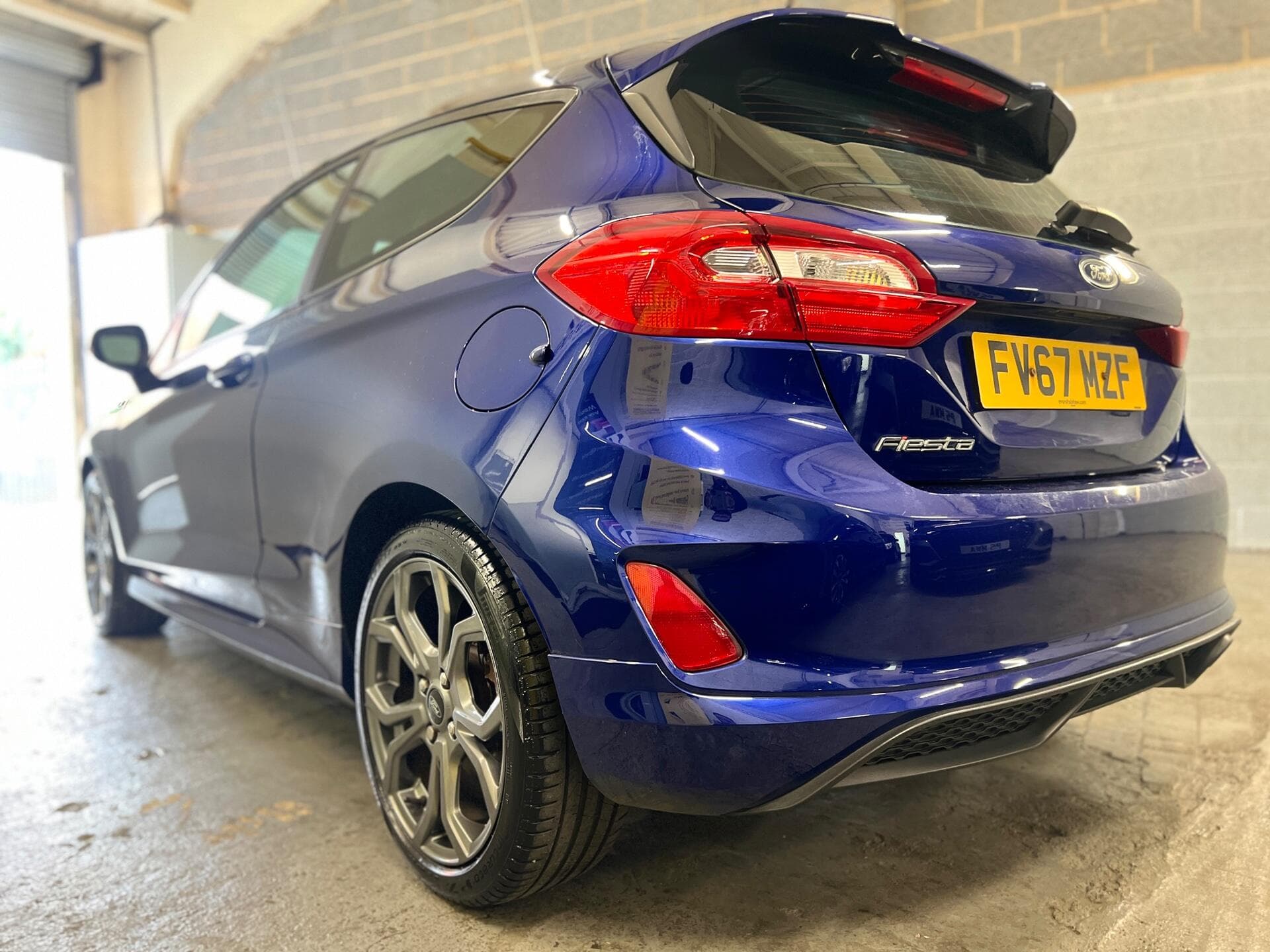 2018 Ford Fiesta - Thumbnail 10