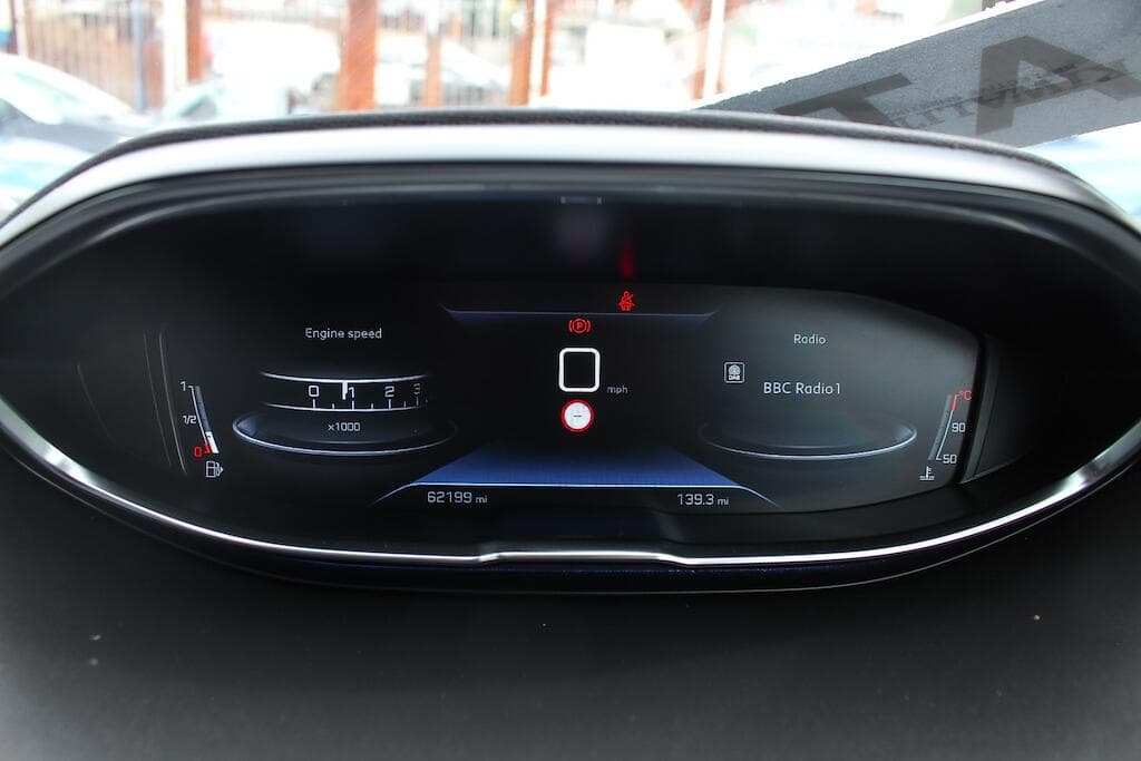 2020 Peugeot 3008 - Thumbnail 42