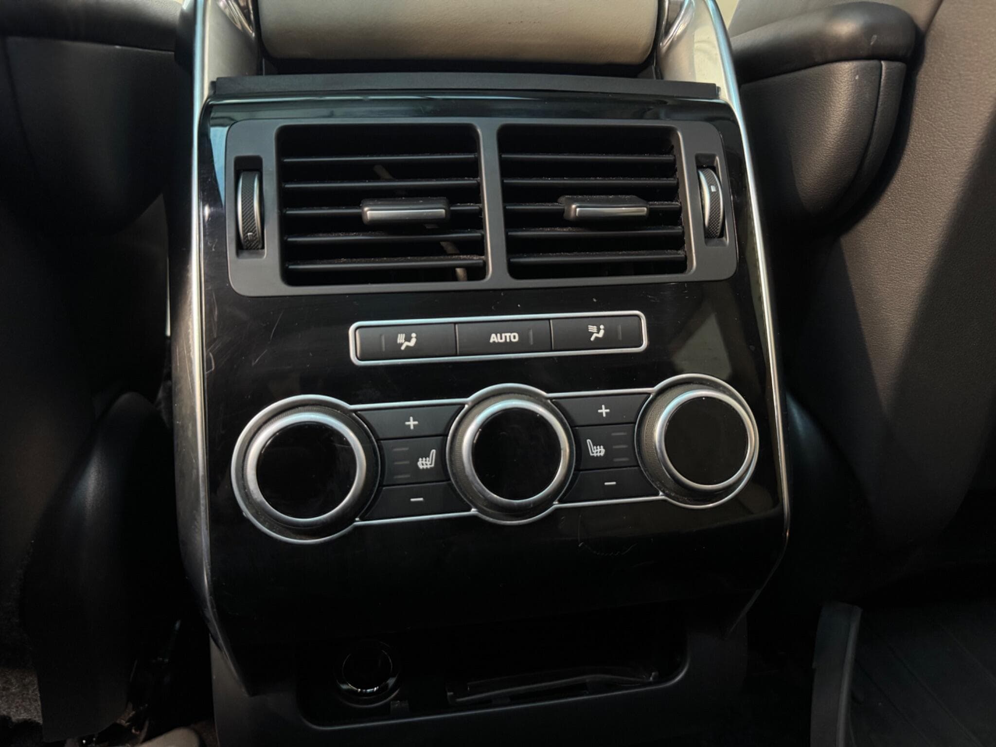 2016 Land Rover Range Rover Sport - Thumbnail 30
