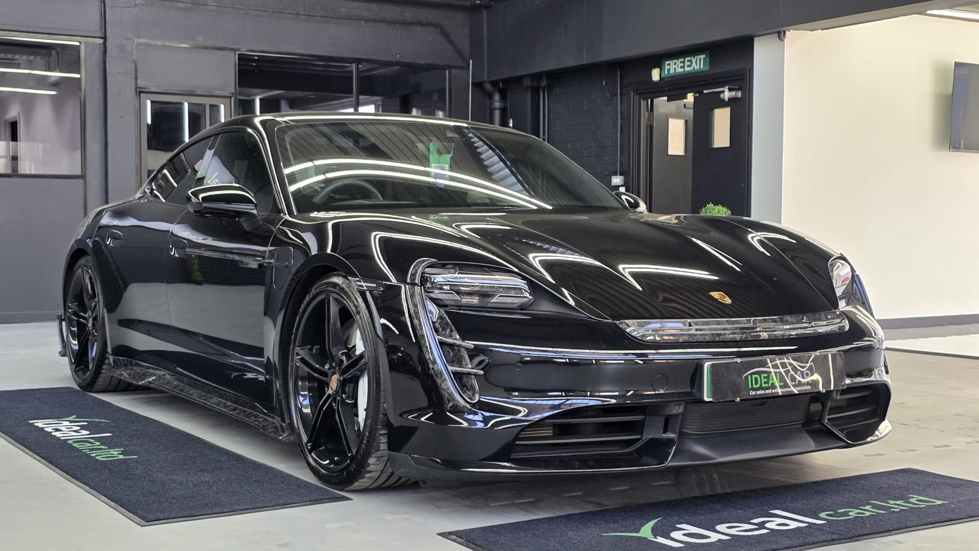 2020 Porsche Taycan - Image 2