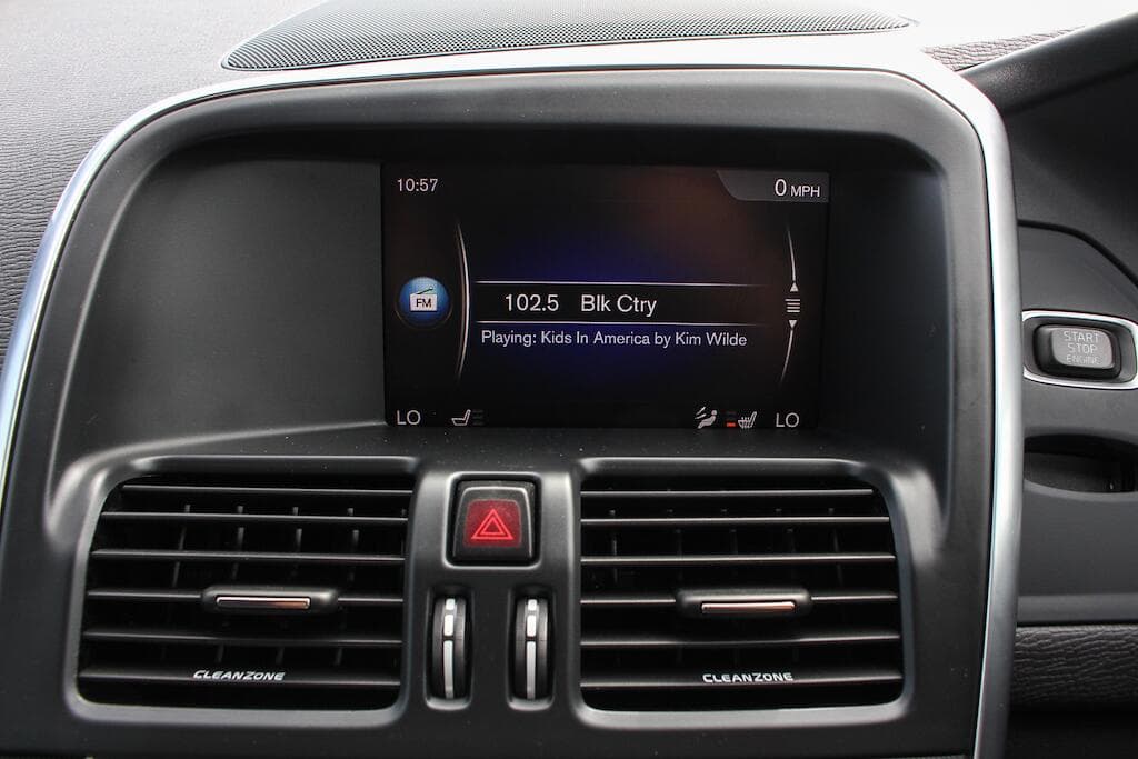 2017 Volvo XC60 - Thumbnail 34