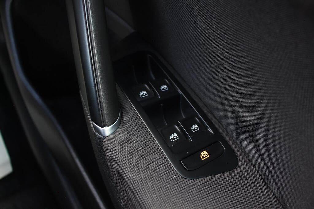 2020 Volkswagen Golf - Thumbnail 44