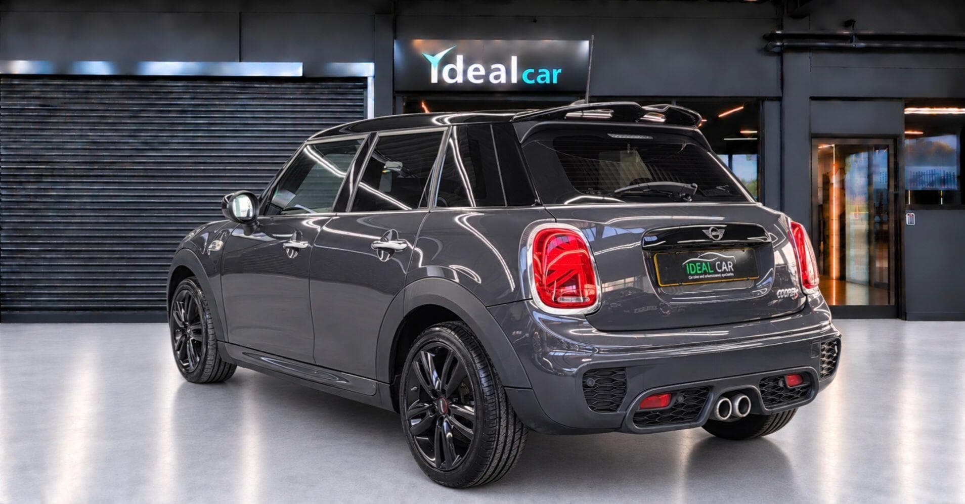 2019 MINI Hatch - Image 2