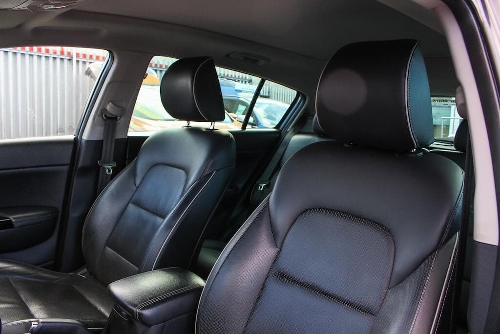 2016 Kia Sportage - Thumbnail 18