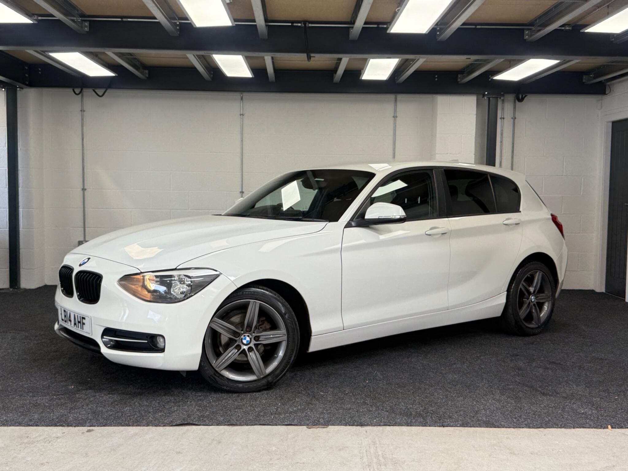 2014 BMW 1 Series - Image 1