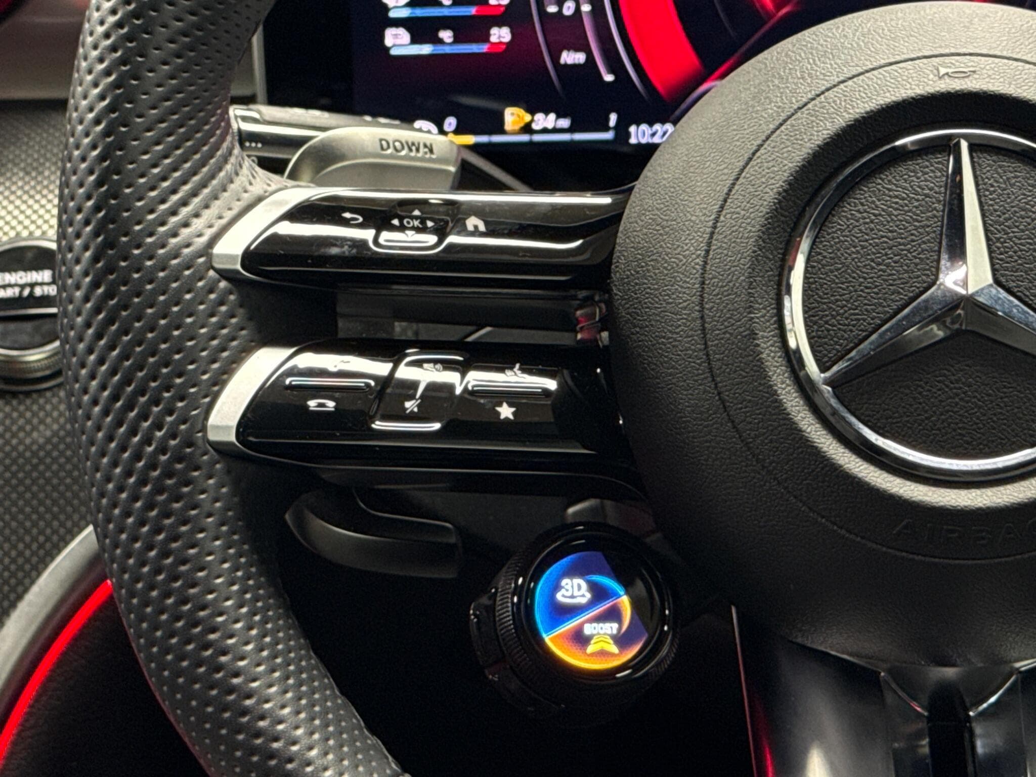 2025 Mercedes-Benz C Class - Thumbnail 32