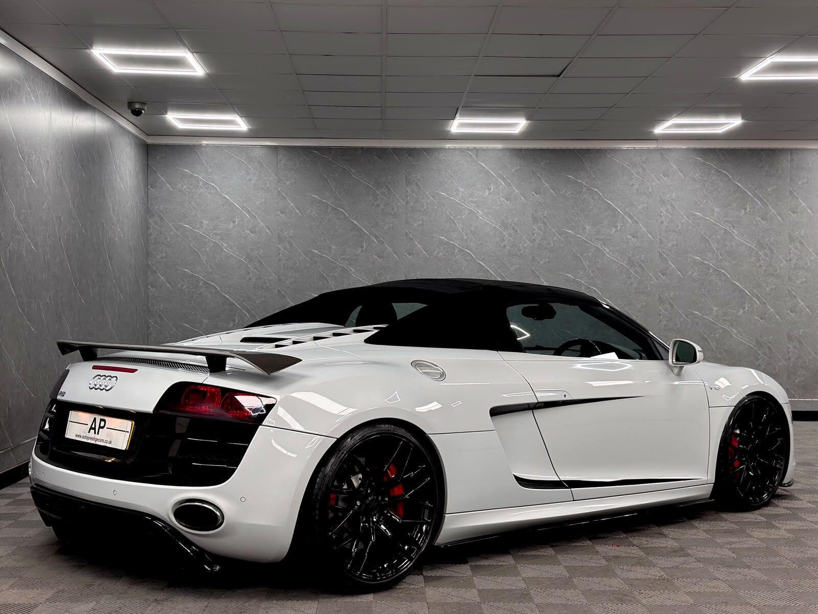 2010 Audi R8 - Thumbnail 47