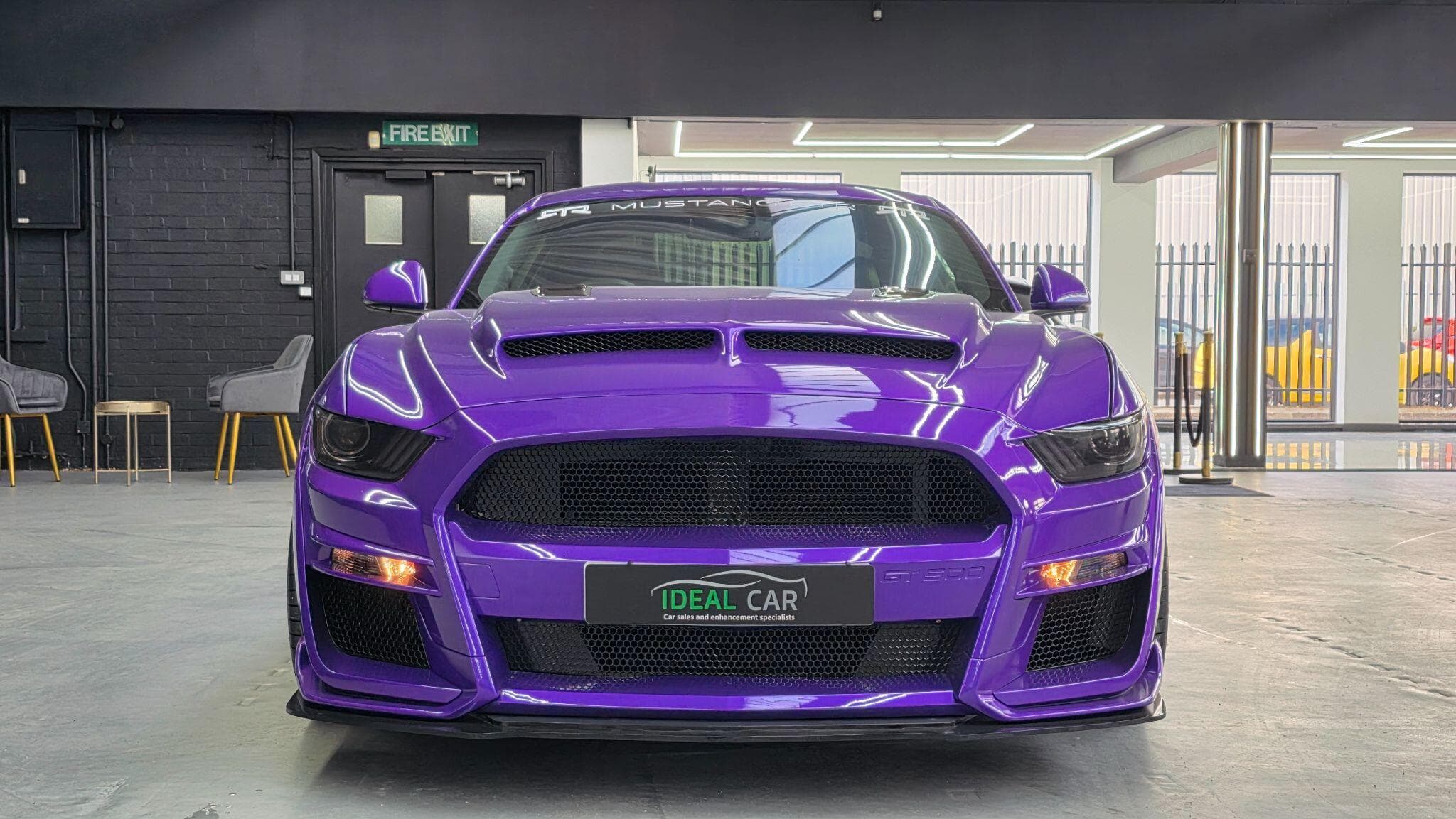 2018 Ford Mustang - Image 4