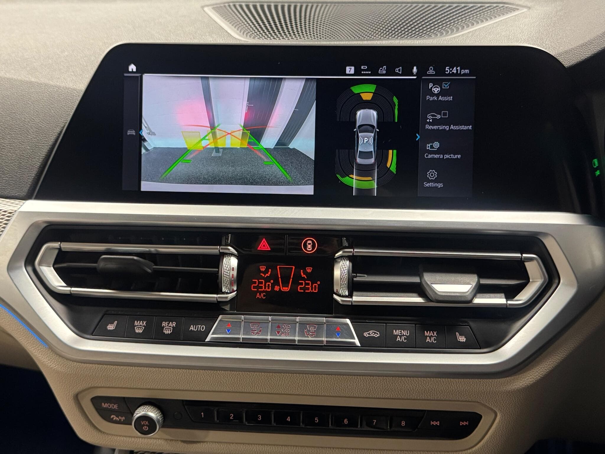 2020 BMW 3 Series - Thumbnail 43