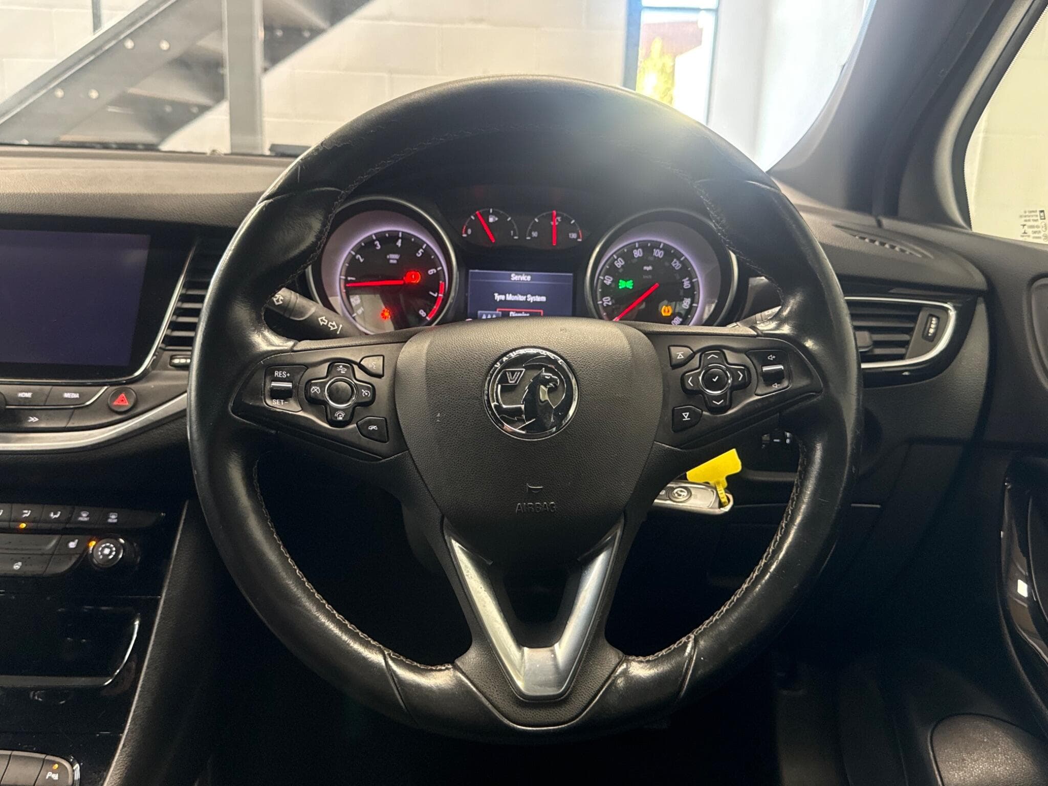 2016 Vauxhall Astra - Thumbnail 24