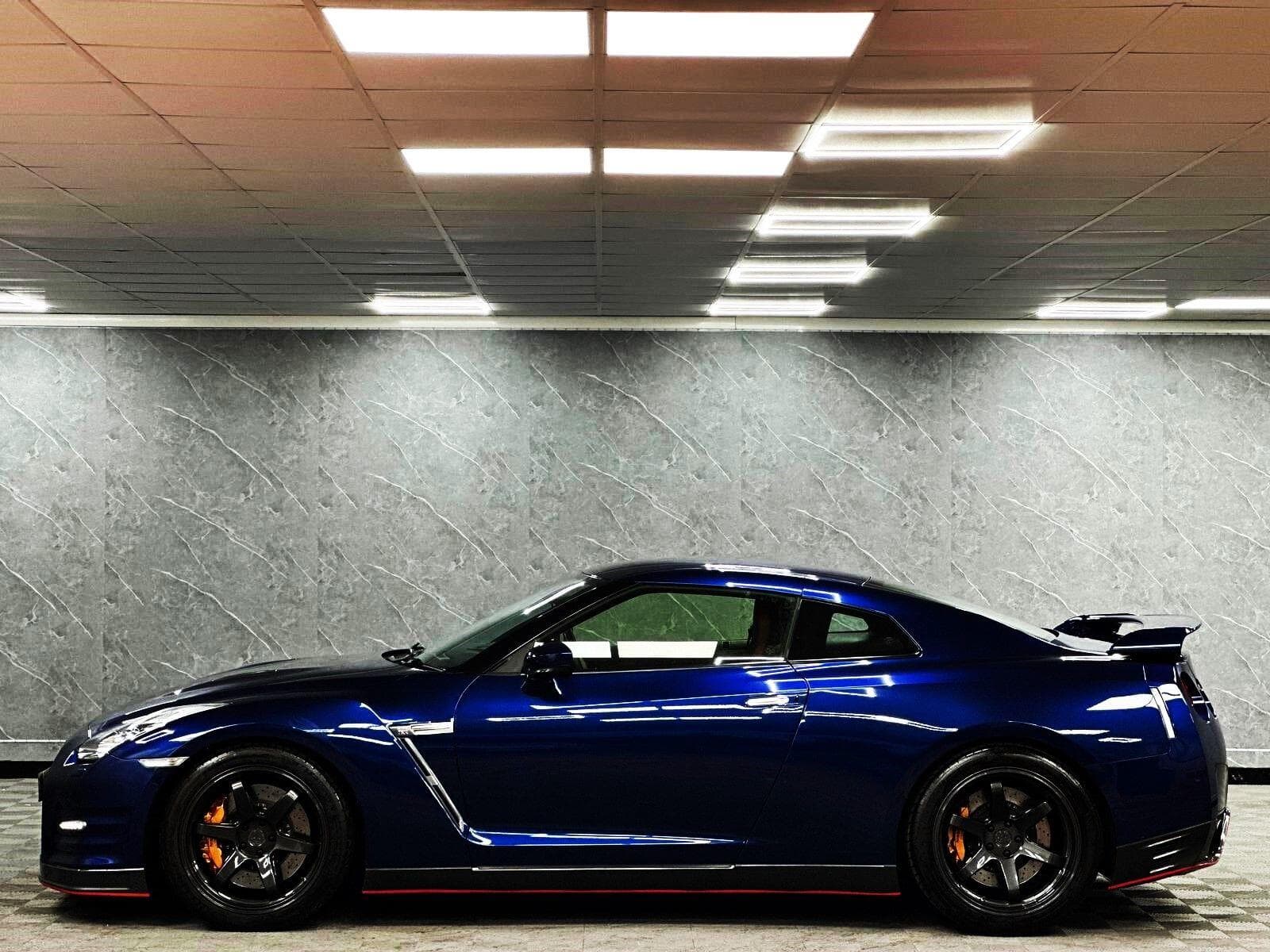 2012 Nissan GT-R - Thumbnail 40