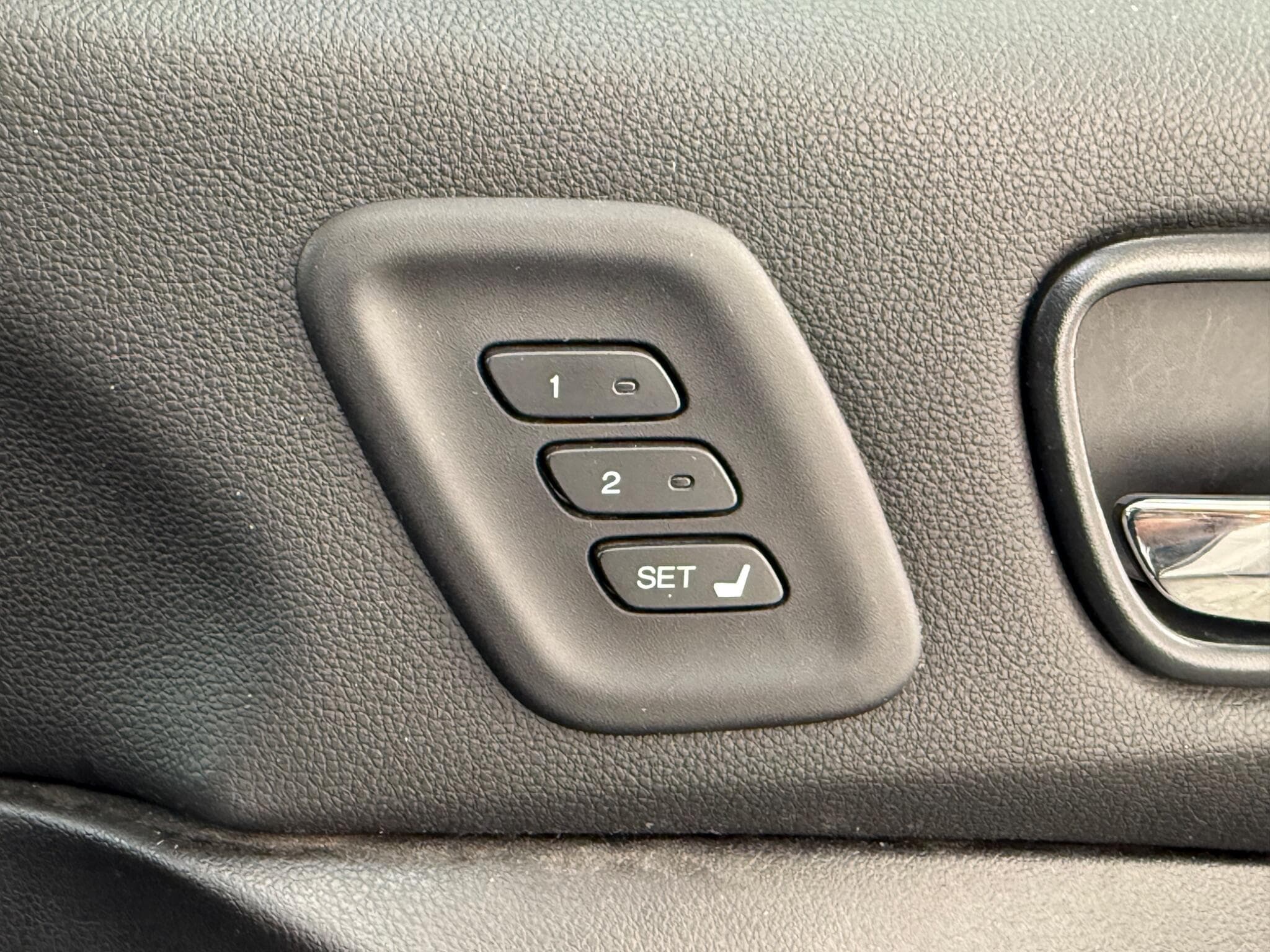 2014 Honda CR-V - Thumbnail 16