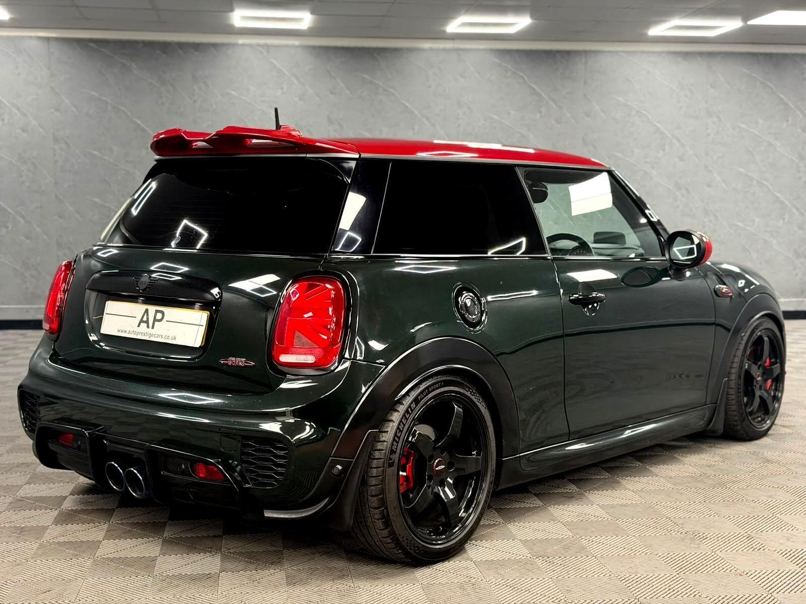 2015 MINI Hatch - Thumbnail 34