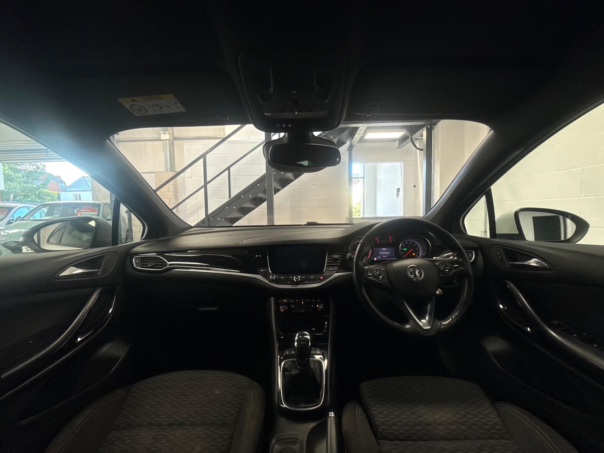 2016 Vauxhall Astra - Thumbnail 19