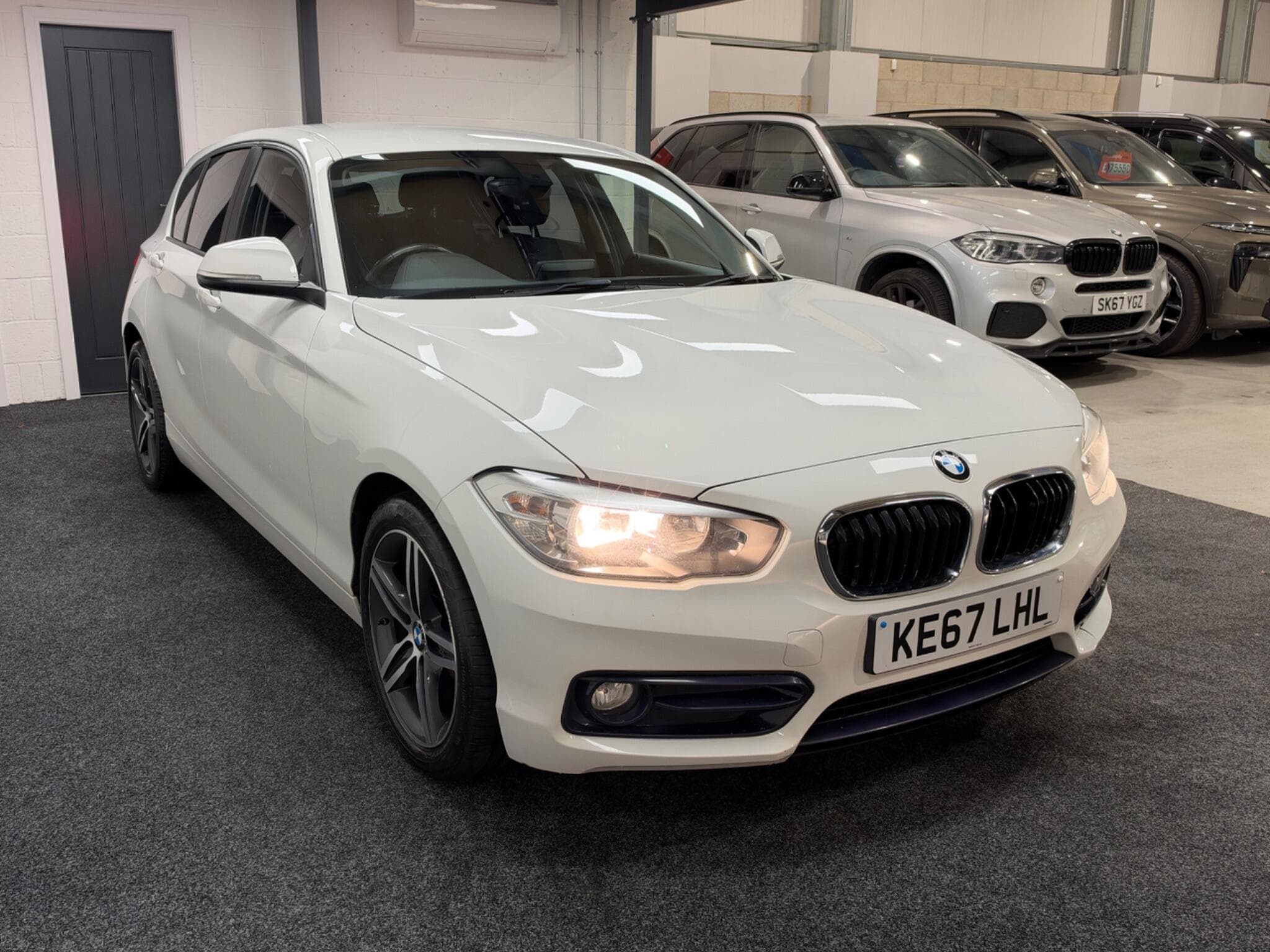 2017 BMW 1 Series - Image 2