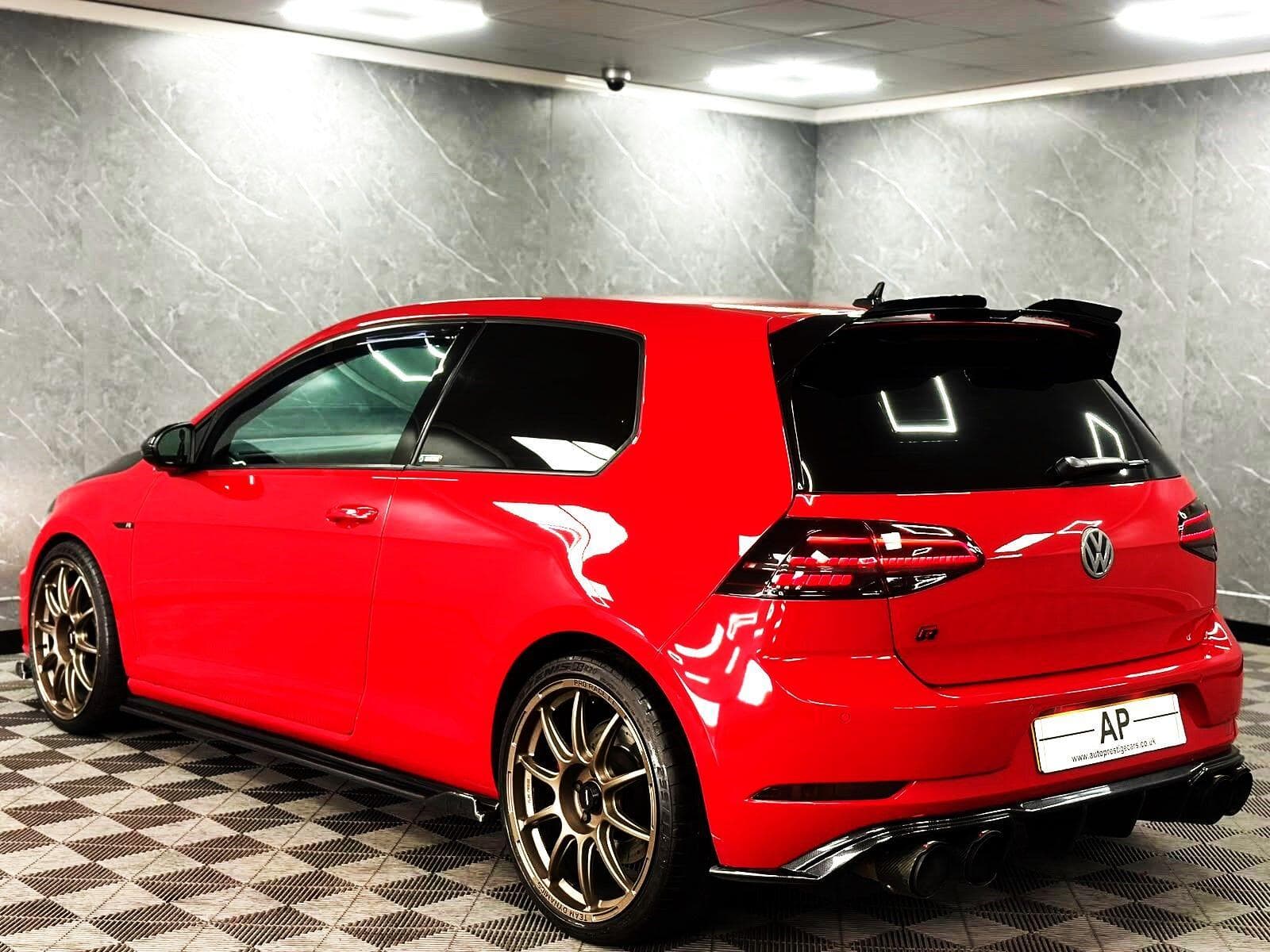 2018 Volkswagen Golf - Image 3