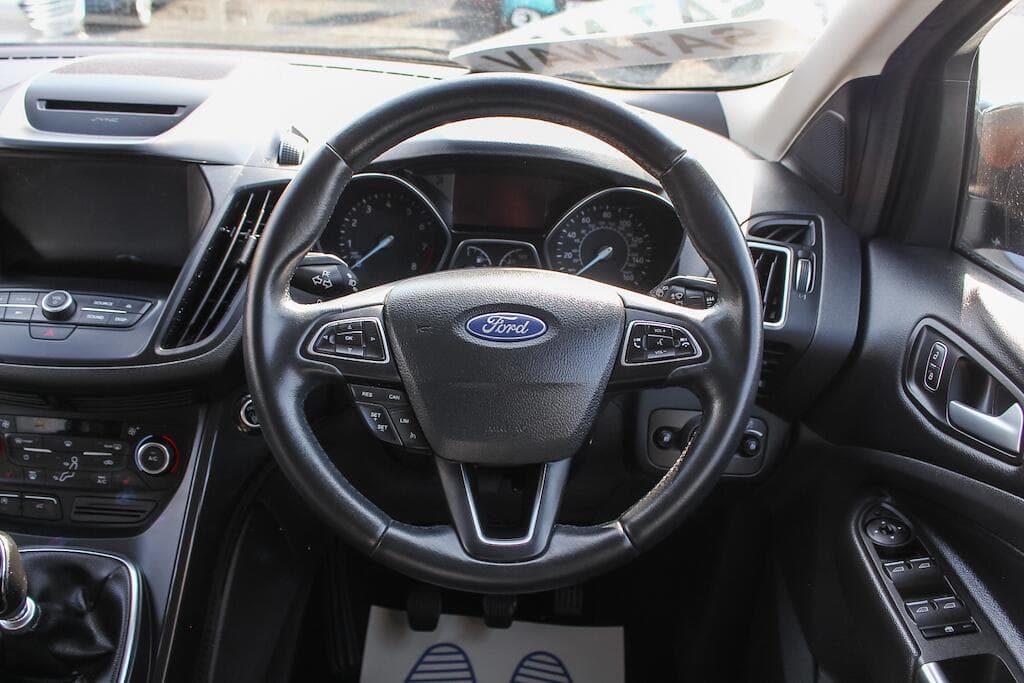 2019 Ford Kuga - Thumbnail 23