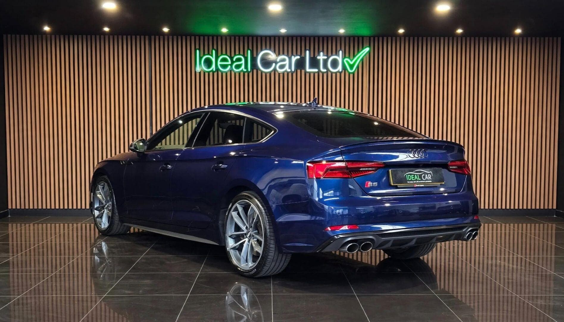 2017 Audi S5 - Image 2