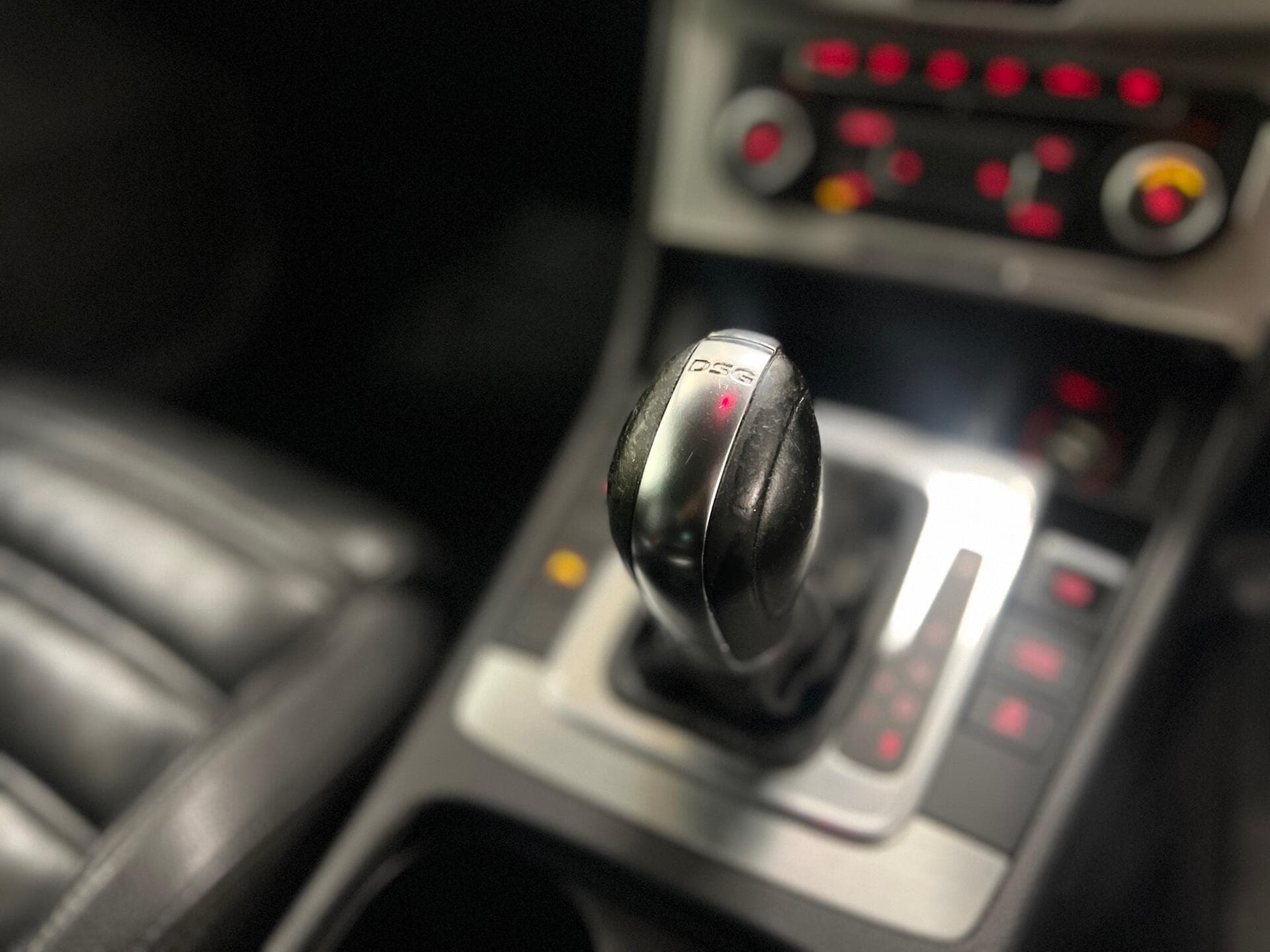 2012 Volkswagen CC - Thumbnail 37