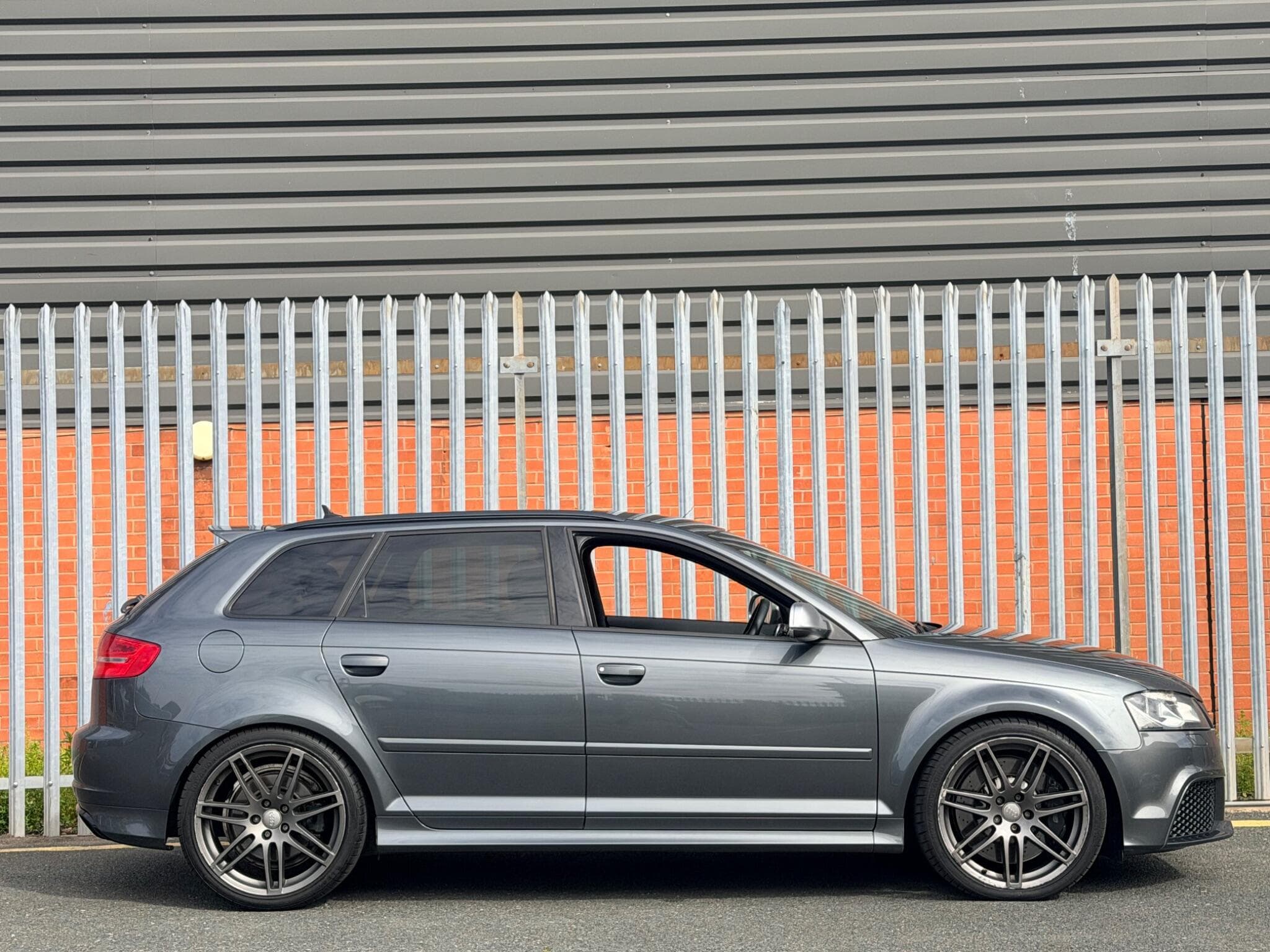 2011 Audi RS3 - Image 2