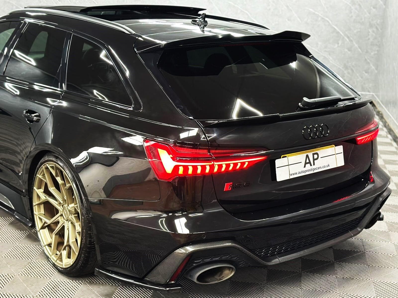 2020 Audi RS6 Avant - Thumbnail 16
