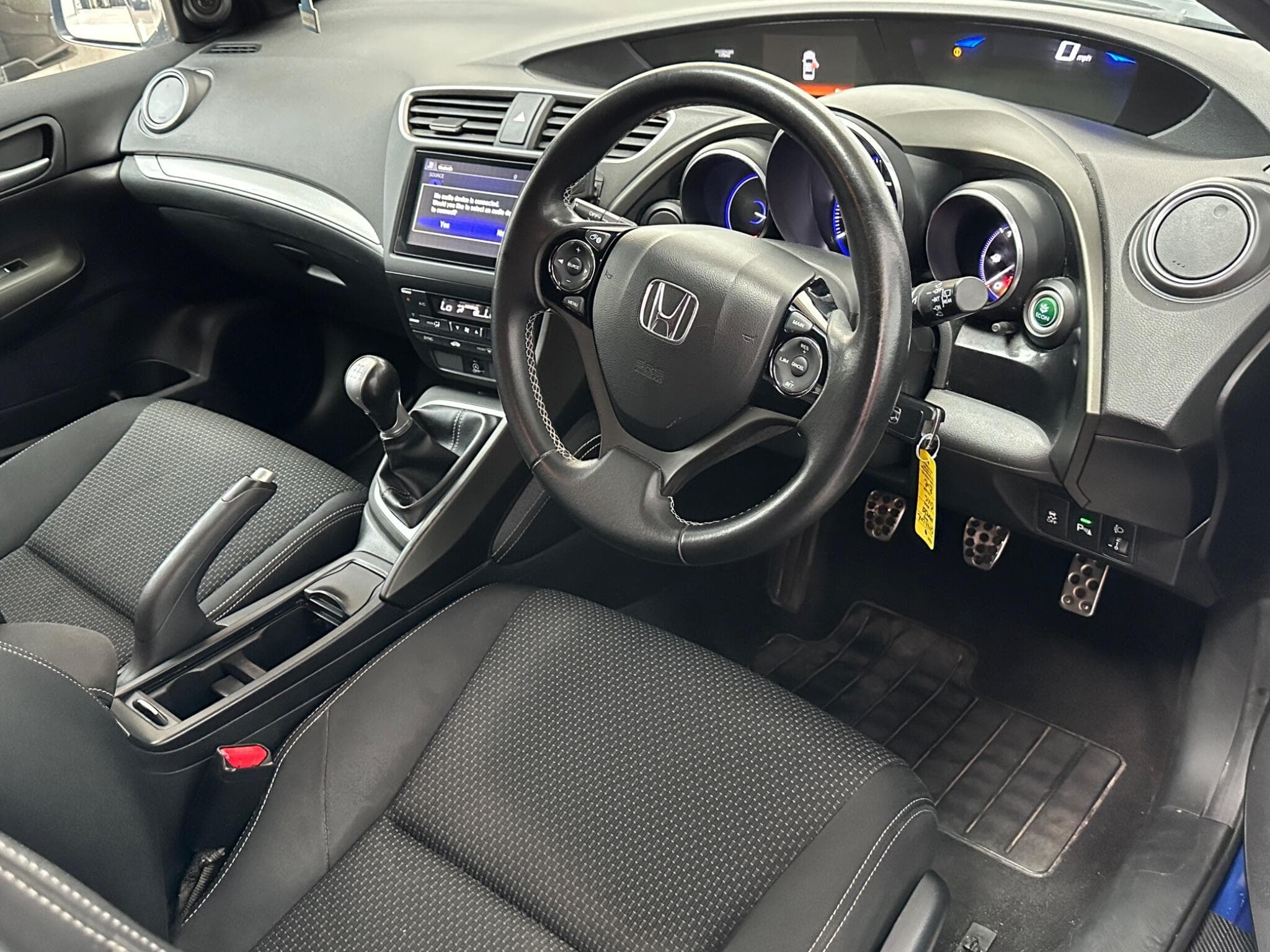 2016 Honda Civic - Thumbnail 5