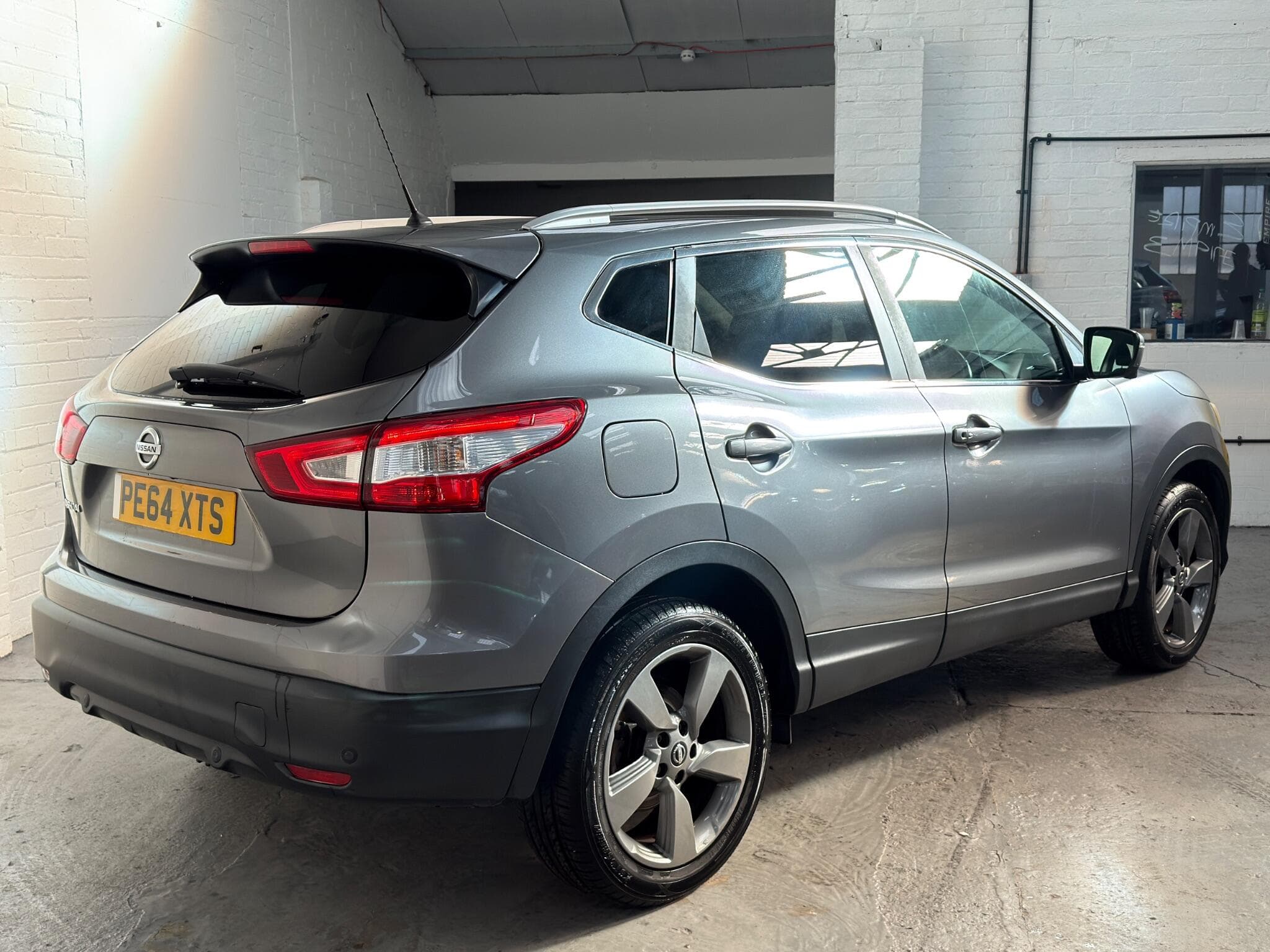 2014 Nissan Qashqai - Thumbnail 12