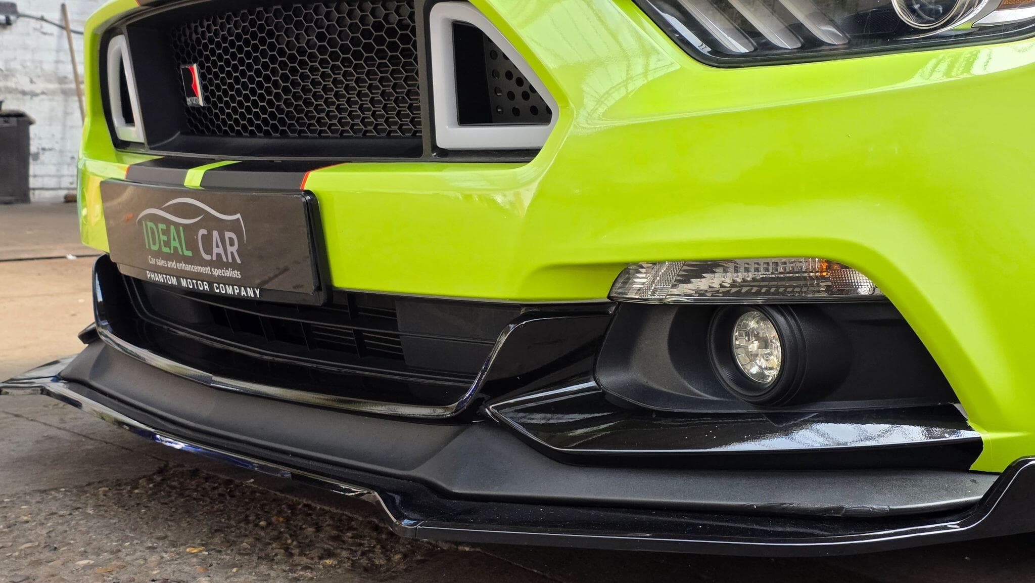 2016 Ford Mustang - Thumbnail 9