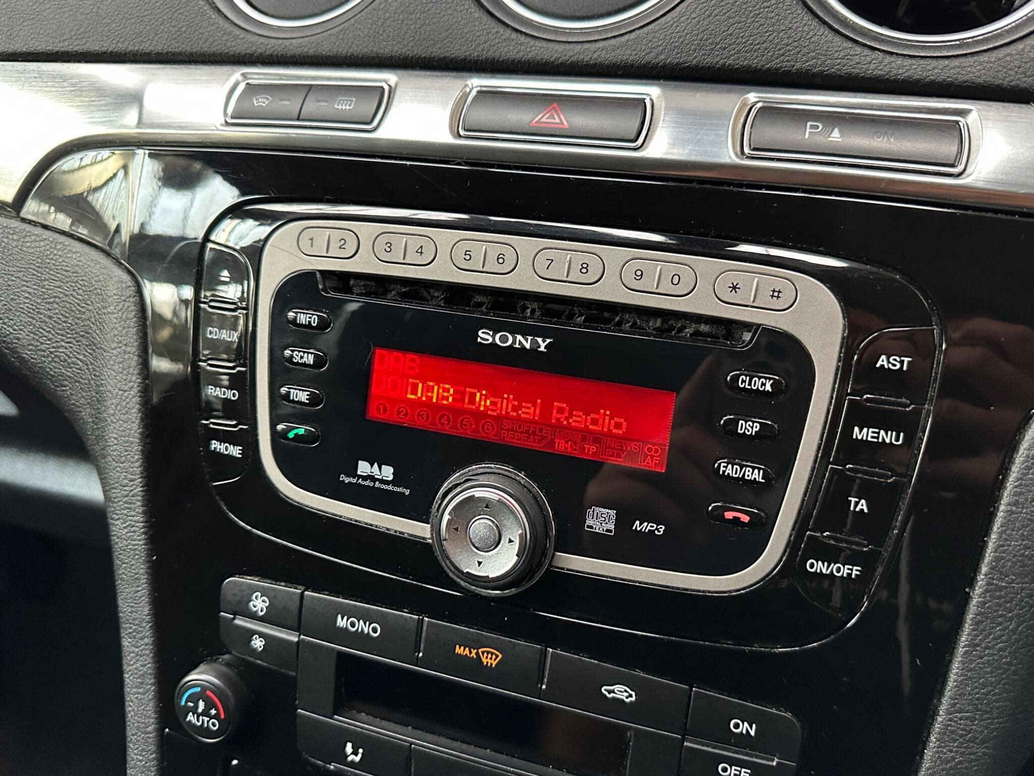 2013 Ford S-Max - Thumbnail 15