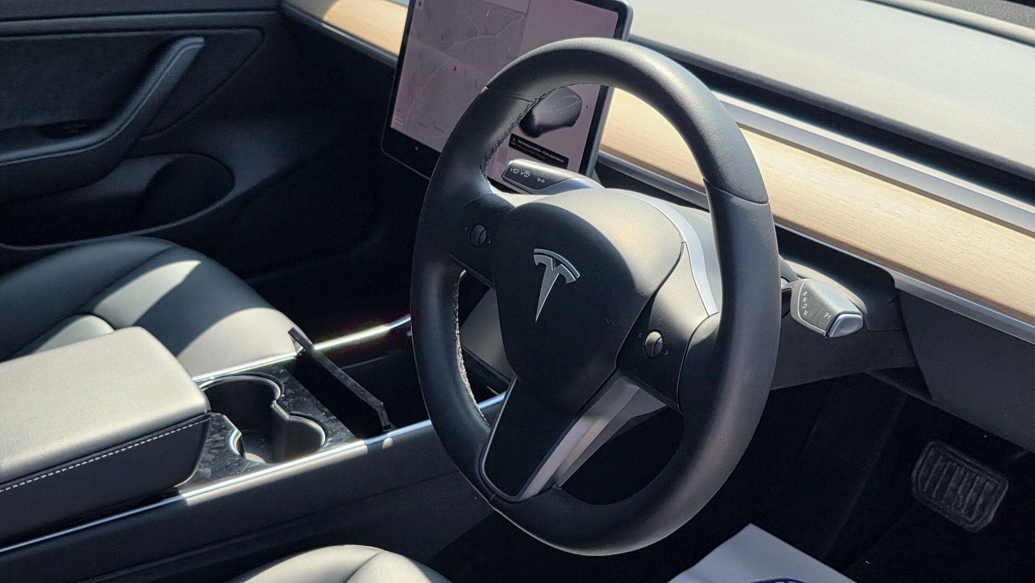 2019 Tesla Model 3 - Thumbnail 11