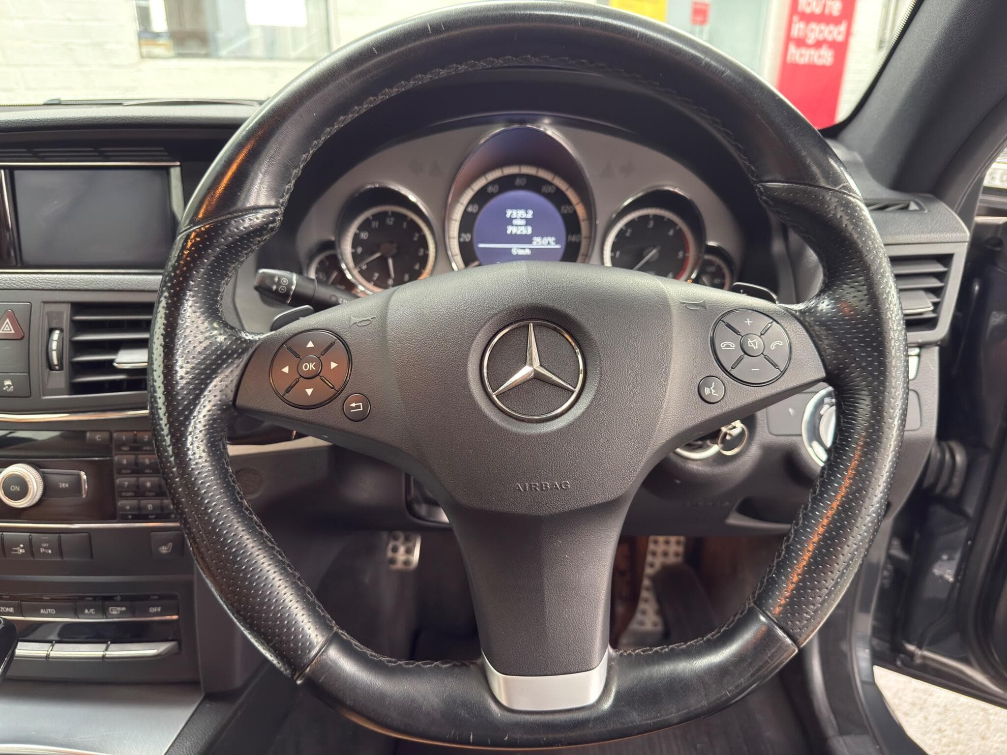 2010 Mercedes-Benz E Class - Thumbnail 20