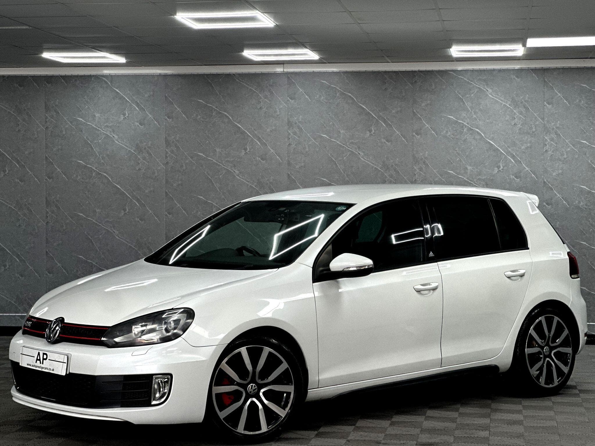 2011 Volkswagen Golf - Thumbnail 7
