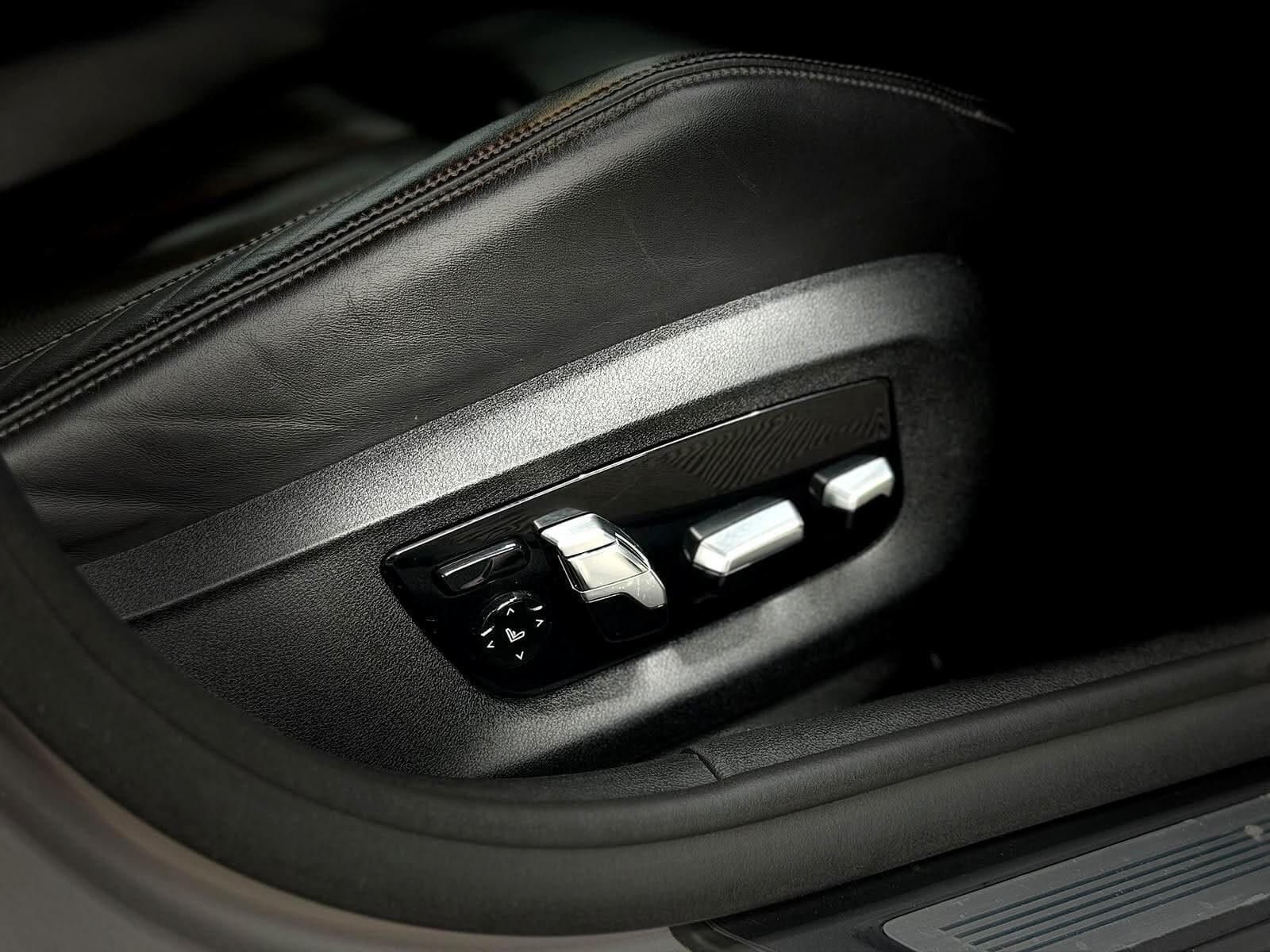 2019 BMW M5 - Thumbnail 48