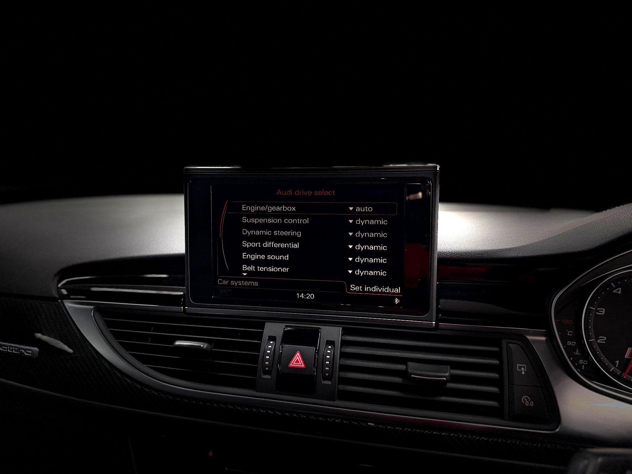2016 Audi RS6 Avant - Thumbnail 54