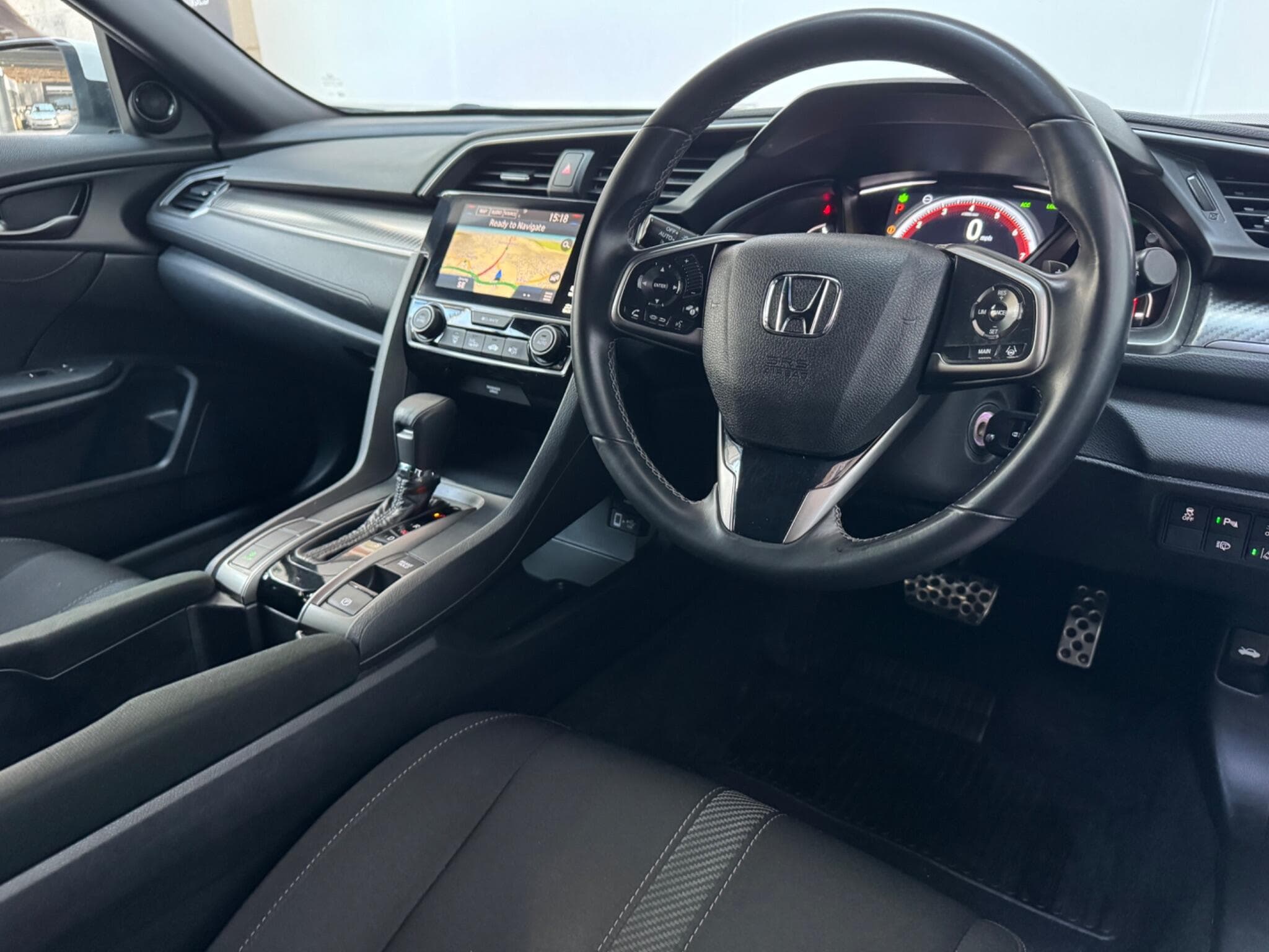 2017 Honda Civic - Image 4
