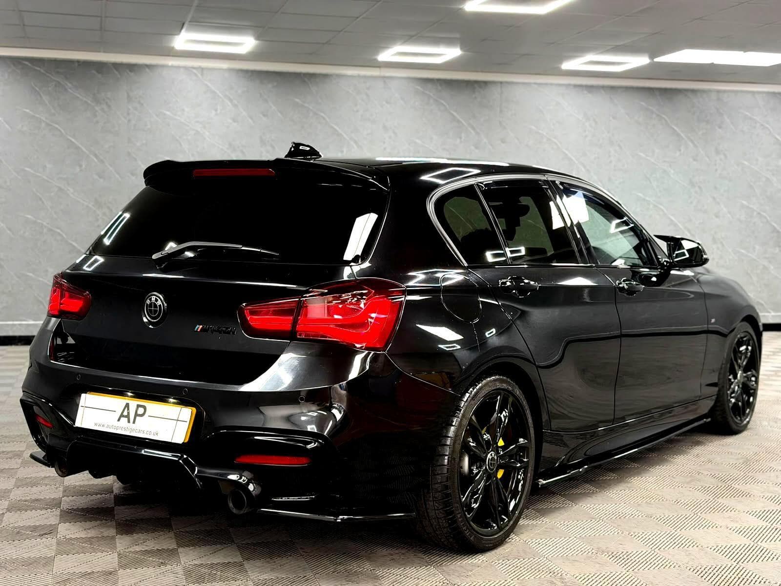 2017 BMW 1 Series - Thumbnail 38