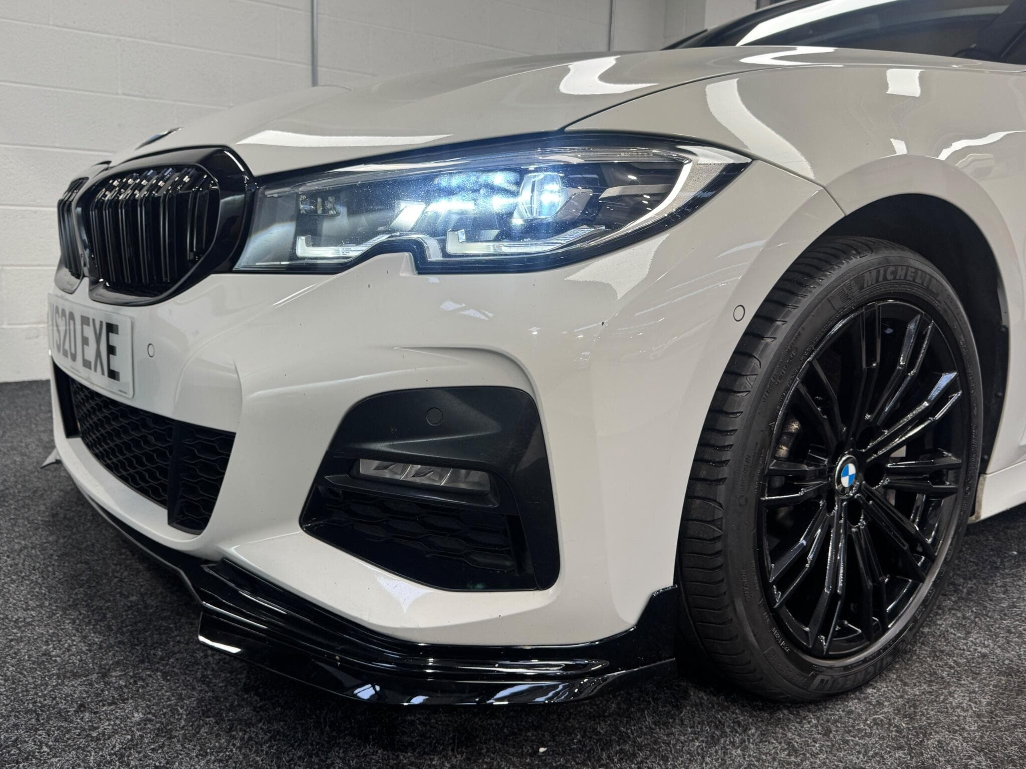 2020 BMW 3 Series - Thumbnail 58