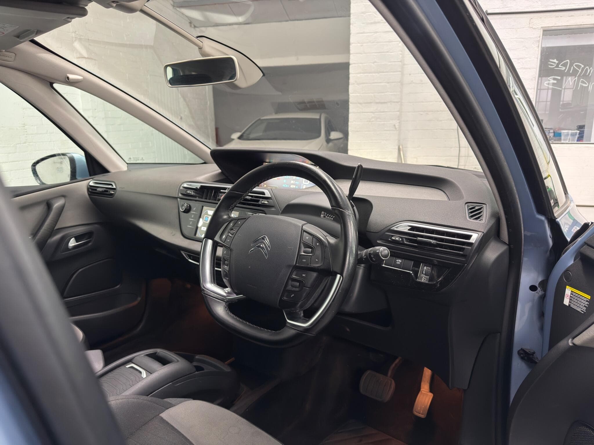 2016 Citroen C4 Picasso - Thumbnail 24