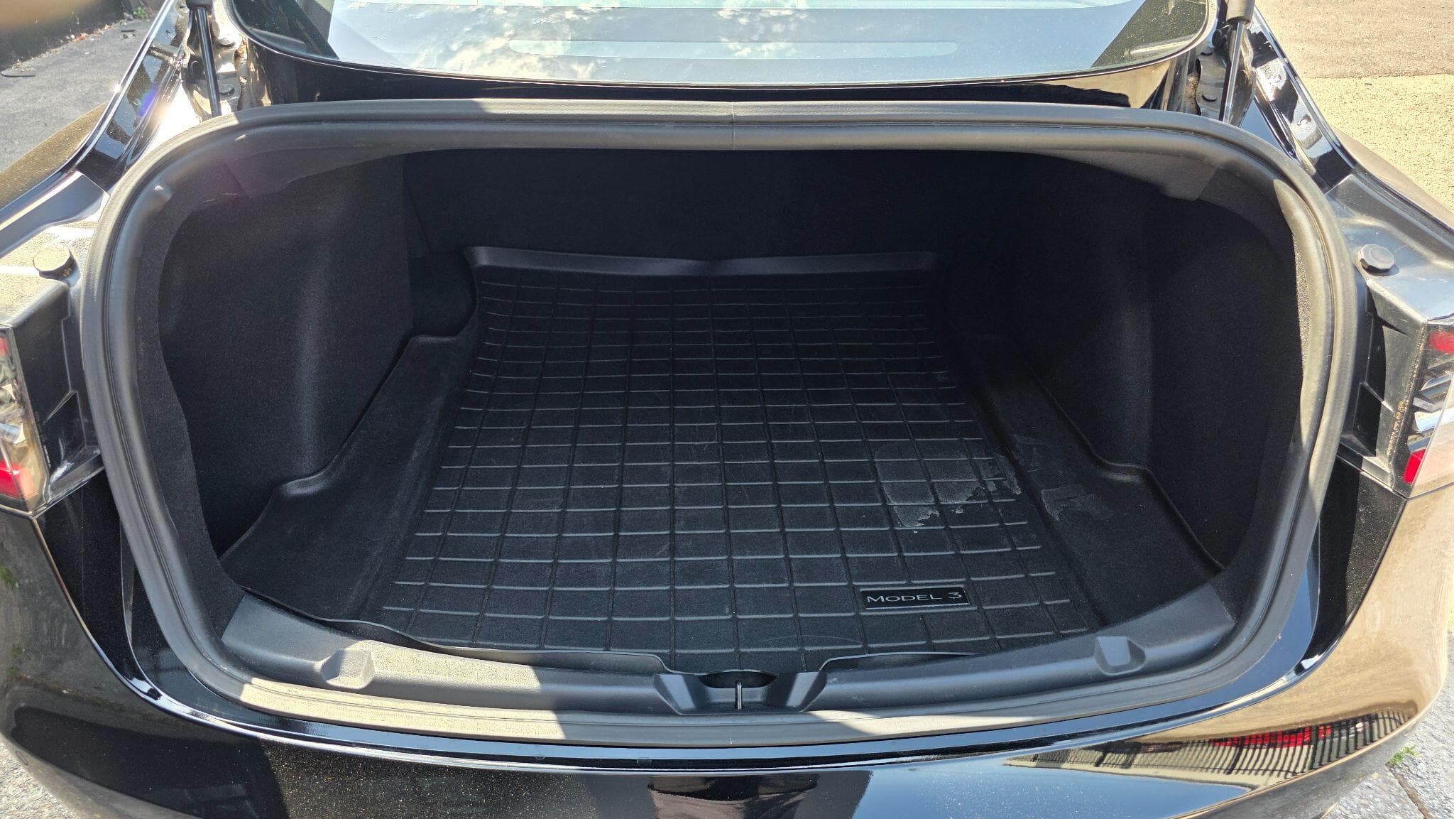 2019 Tesla Model 3 - Thumbnail 18