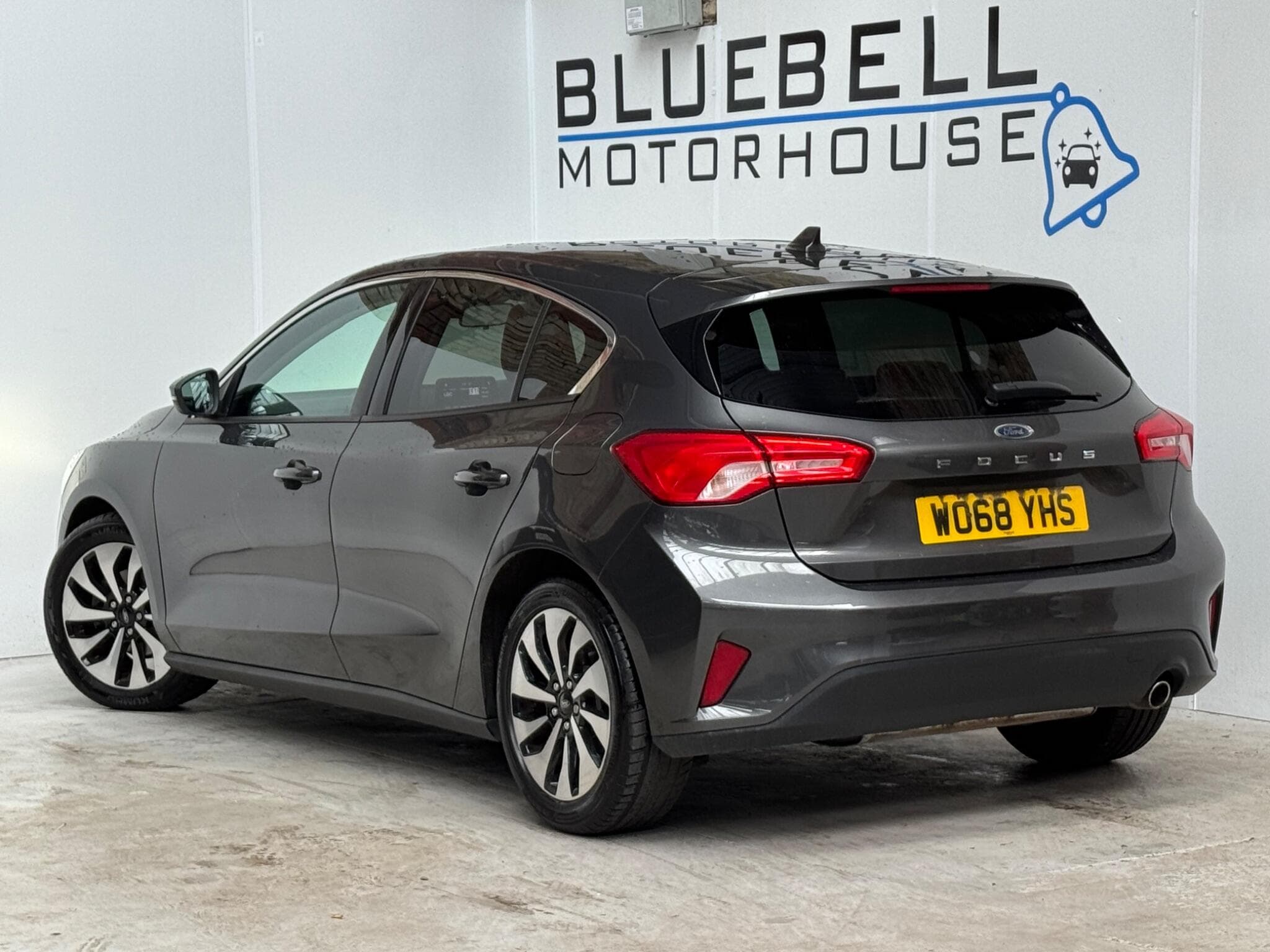 2019 Ford Focus - Thumbnail 5