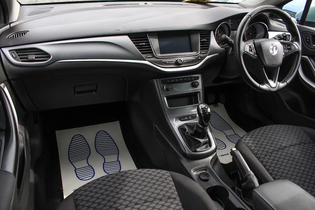 2020 Vauxhall Astra - Thumbnail 19
