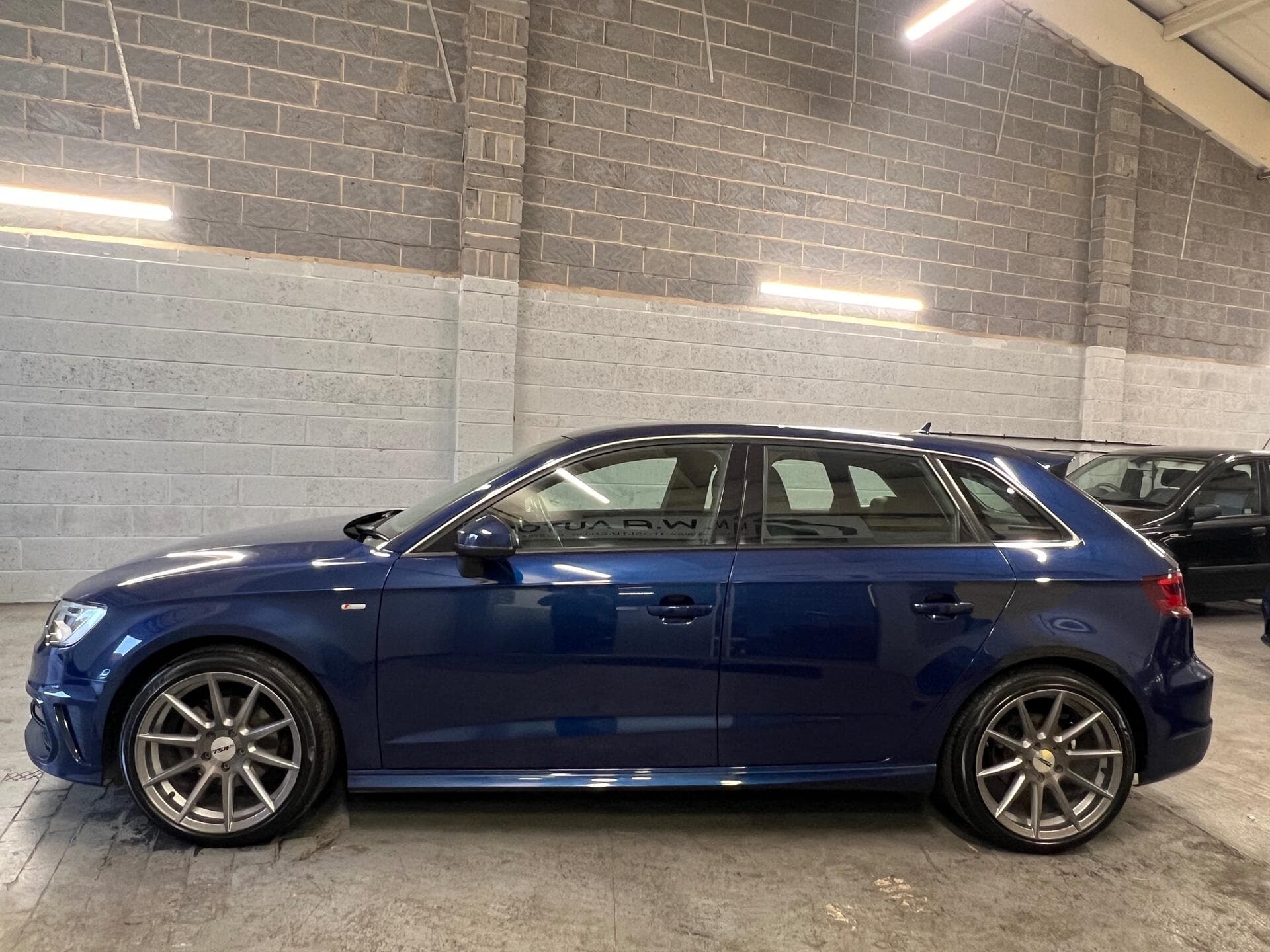 2015 Audi A3 - Thumbnail 8