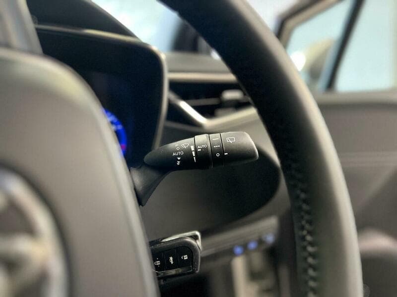 2019 Toyota Corolla - Thumbnail 35