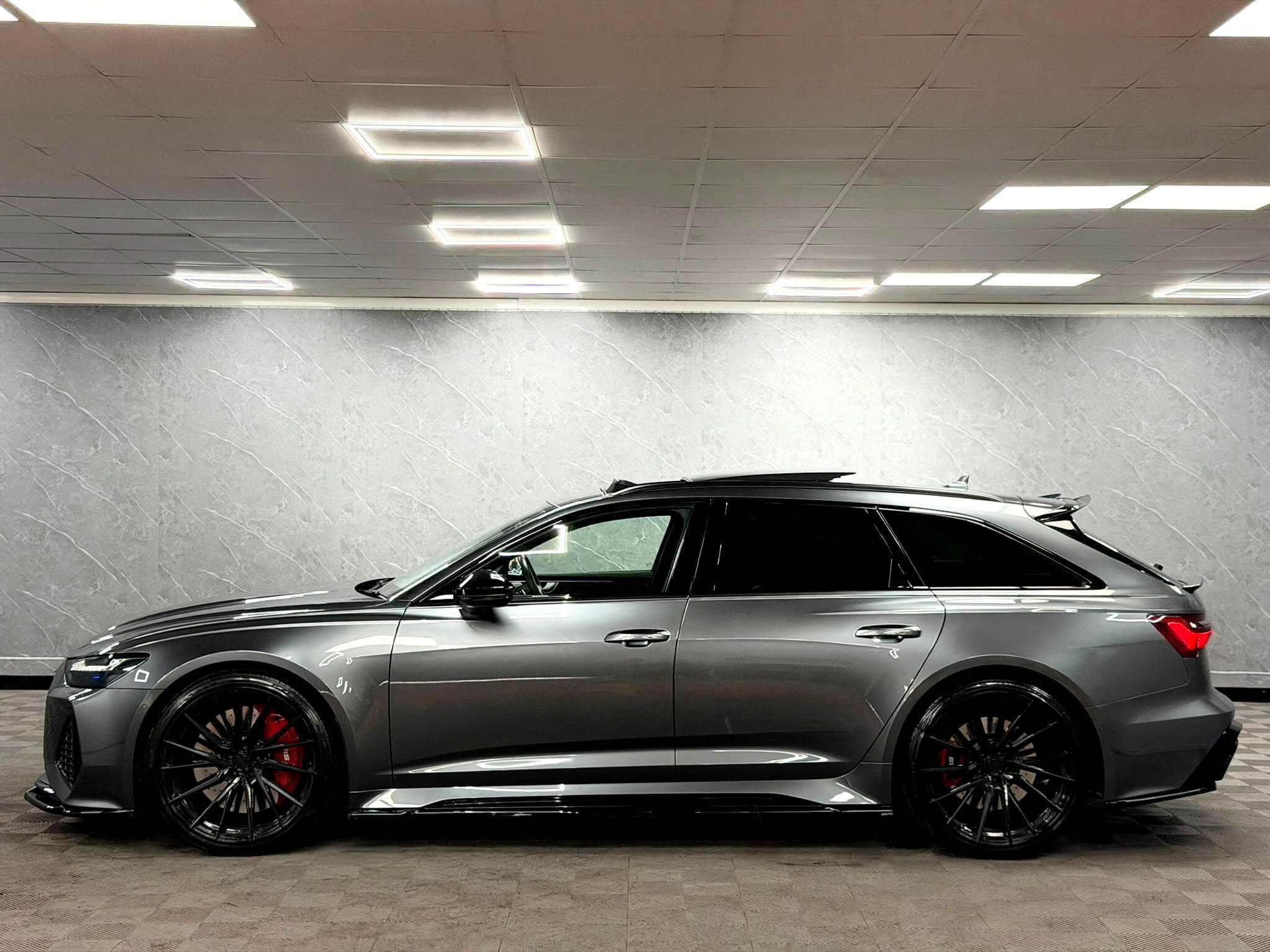 2021 Audi RS6 Avant - Thumbnail 24