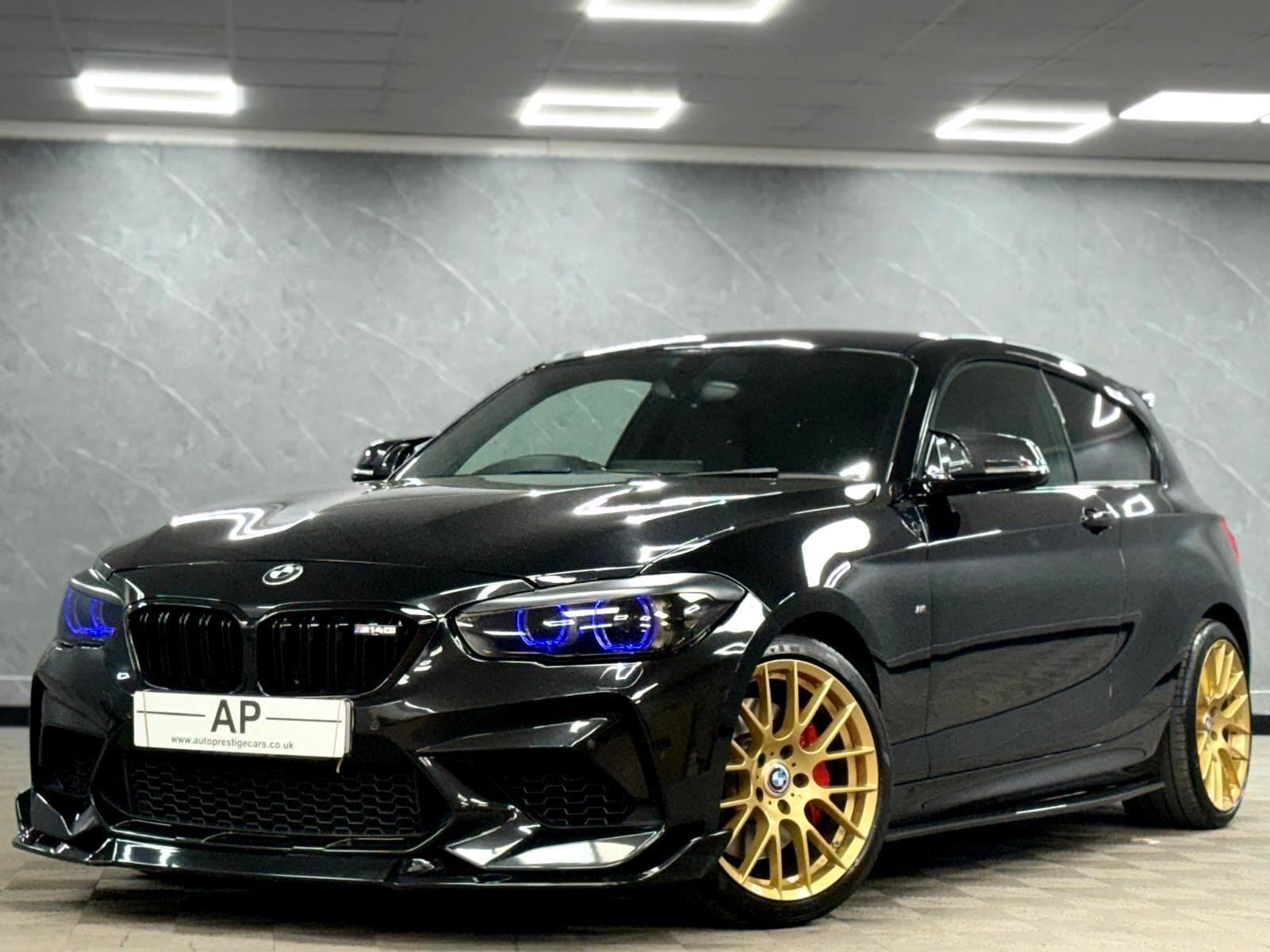 2017 BMW 1 Series - Thumbnail 16