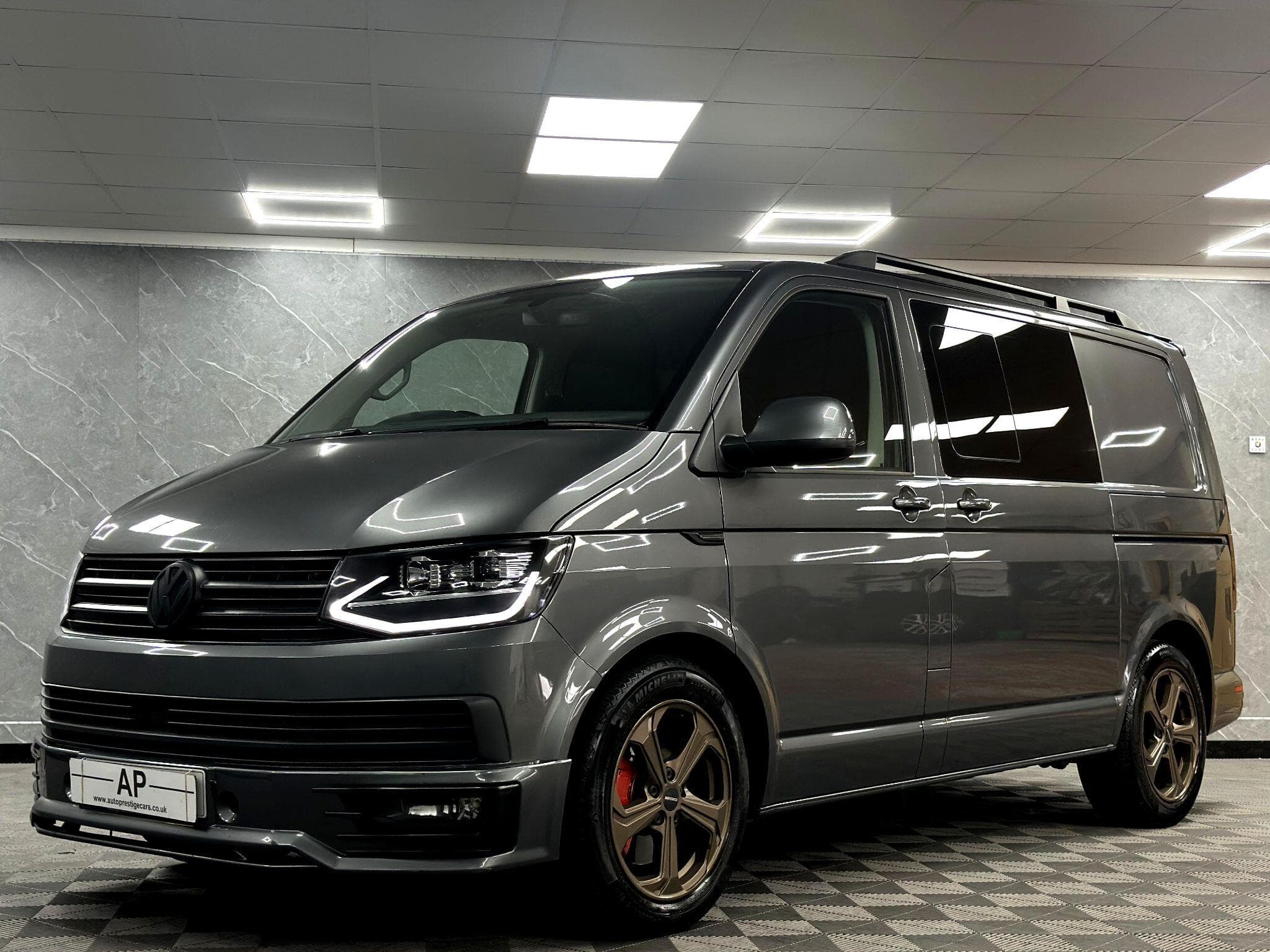2018 Volkswagen Transporter - Thumbnail 11