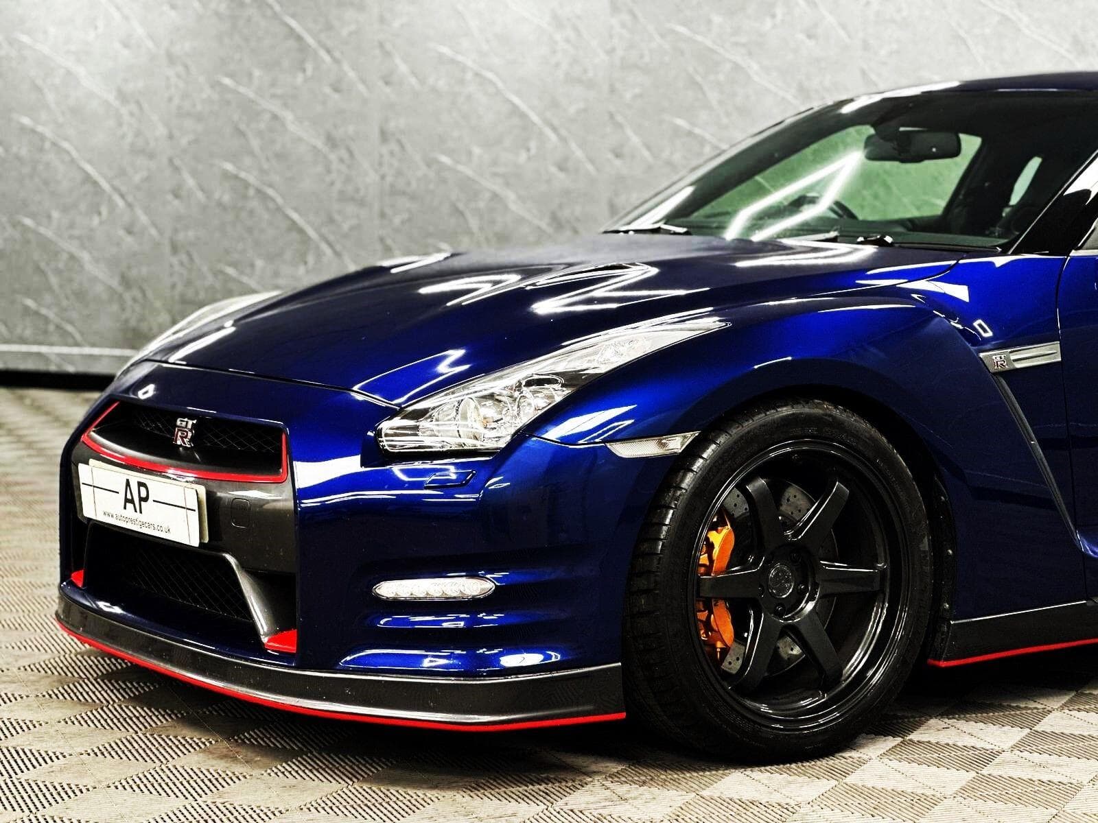 2012 Nissan GT-R - Thumbnail 47