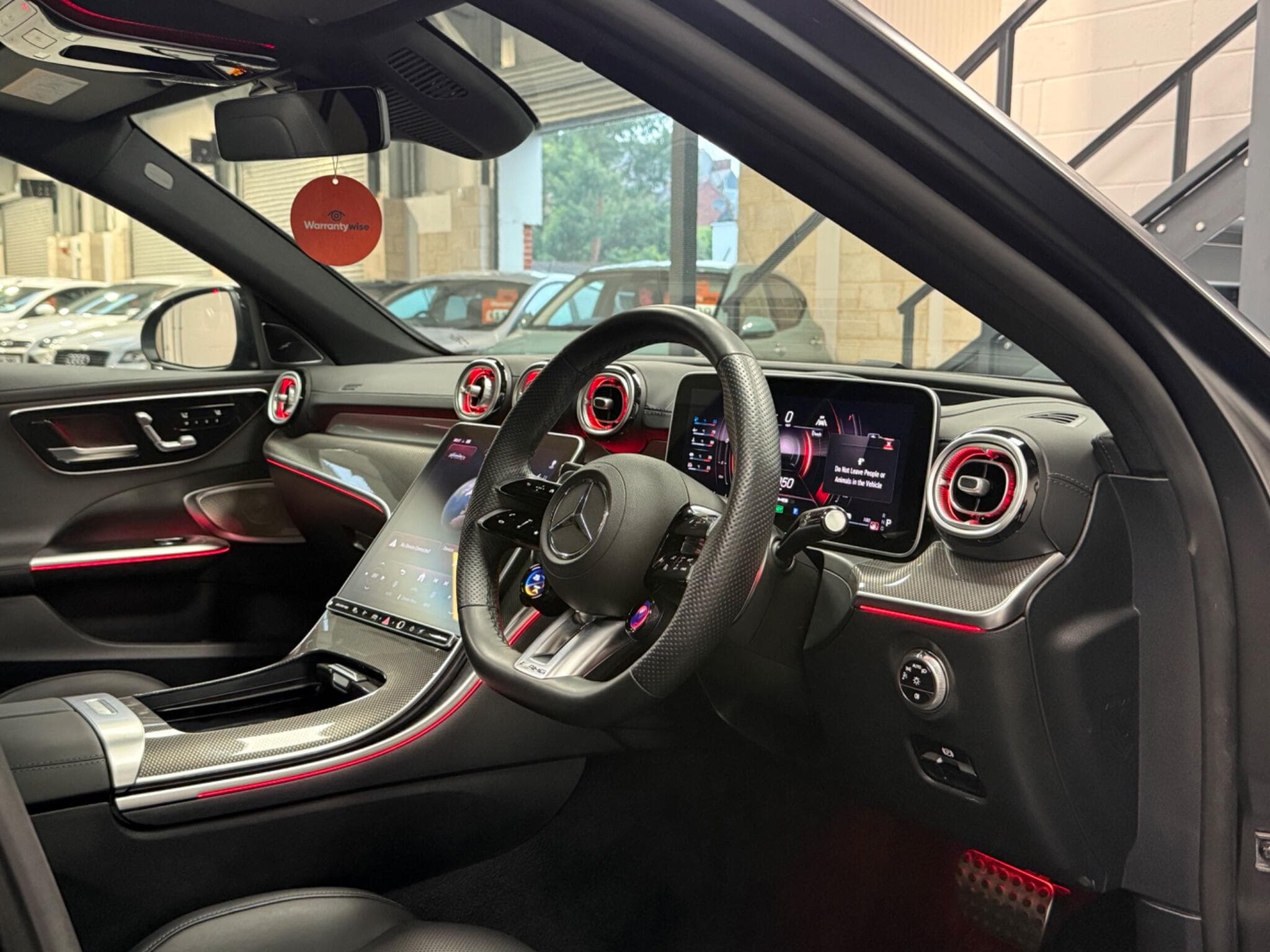 2025 Mercedes-Benz C Class - Thumbnail 18